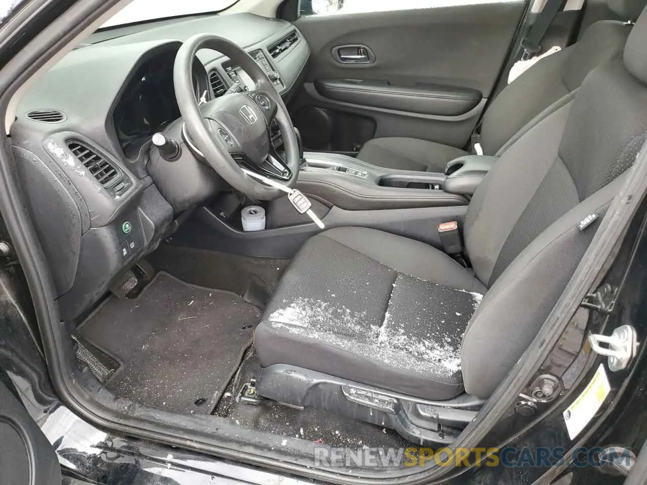 7 Photograph of a damaged car 3CZRU6H30KG706651 HONDA HR-V 2019