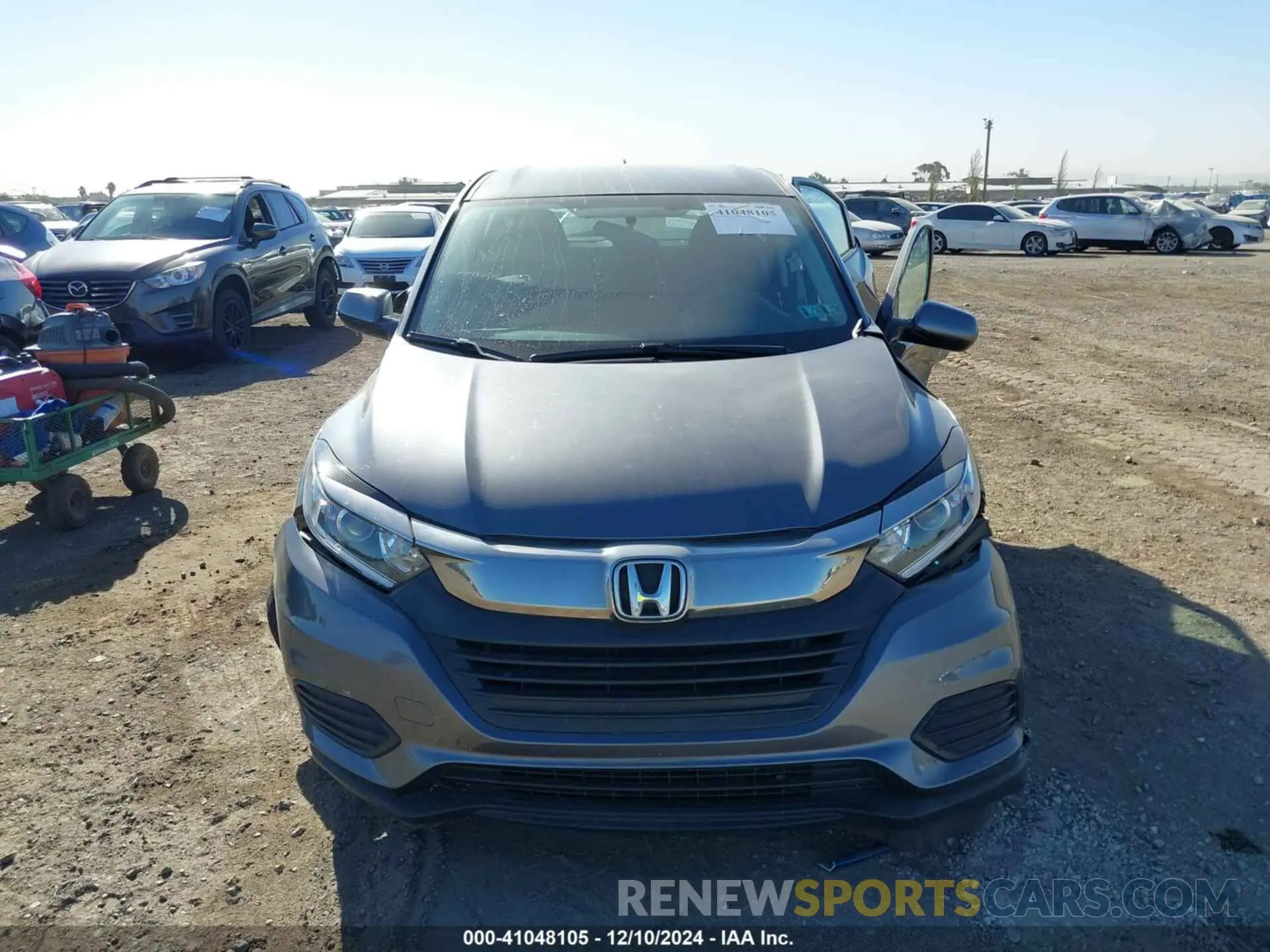 12 Photograph of a damaged car 3CZRU6H31KG725063 HONDA HR-V 2019
