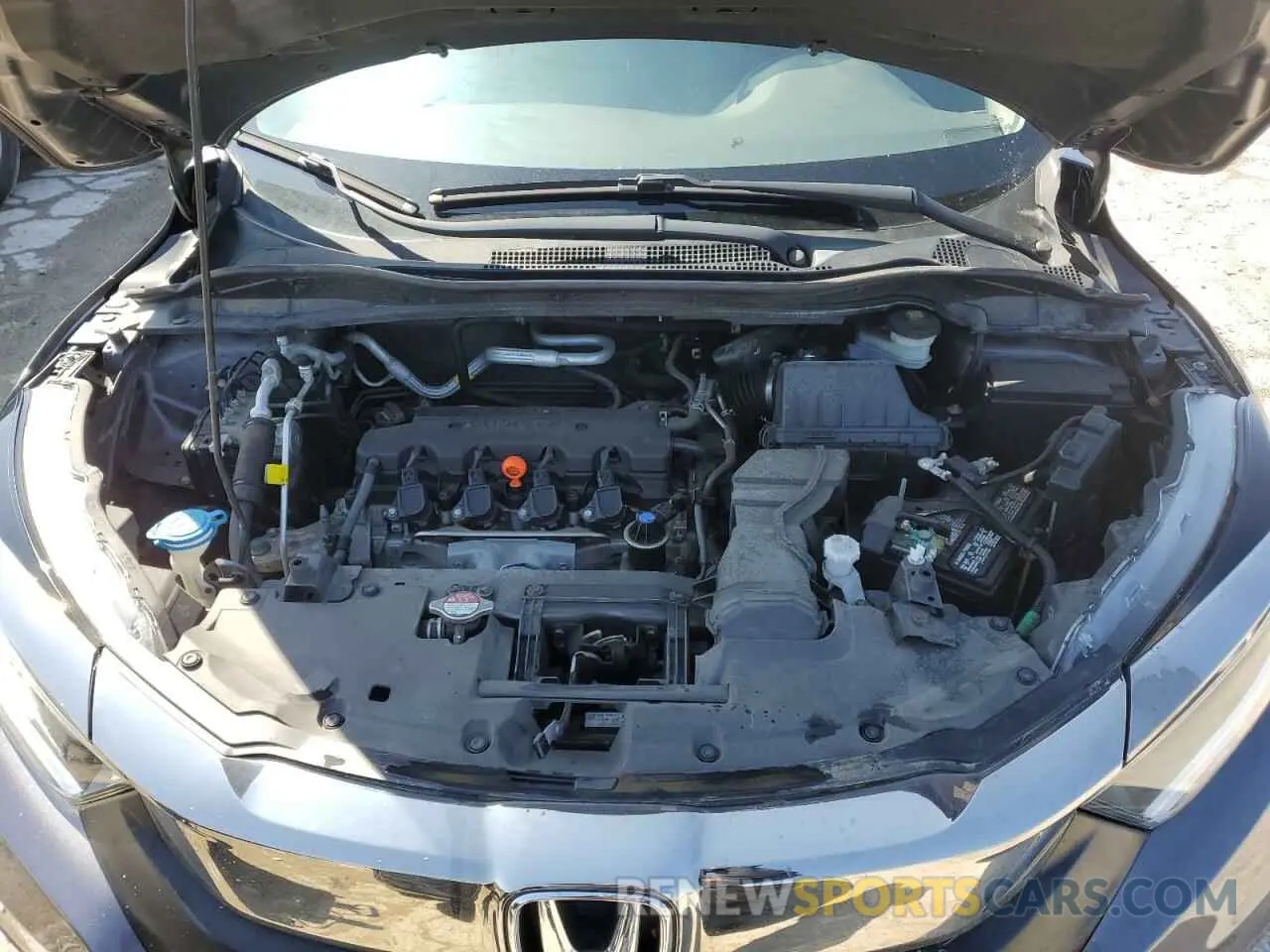 14 Photograph of a damaged car 3CZRU6H31KG728173 HONDA HR-V 2019