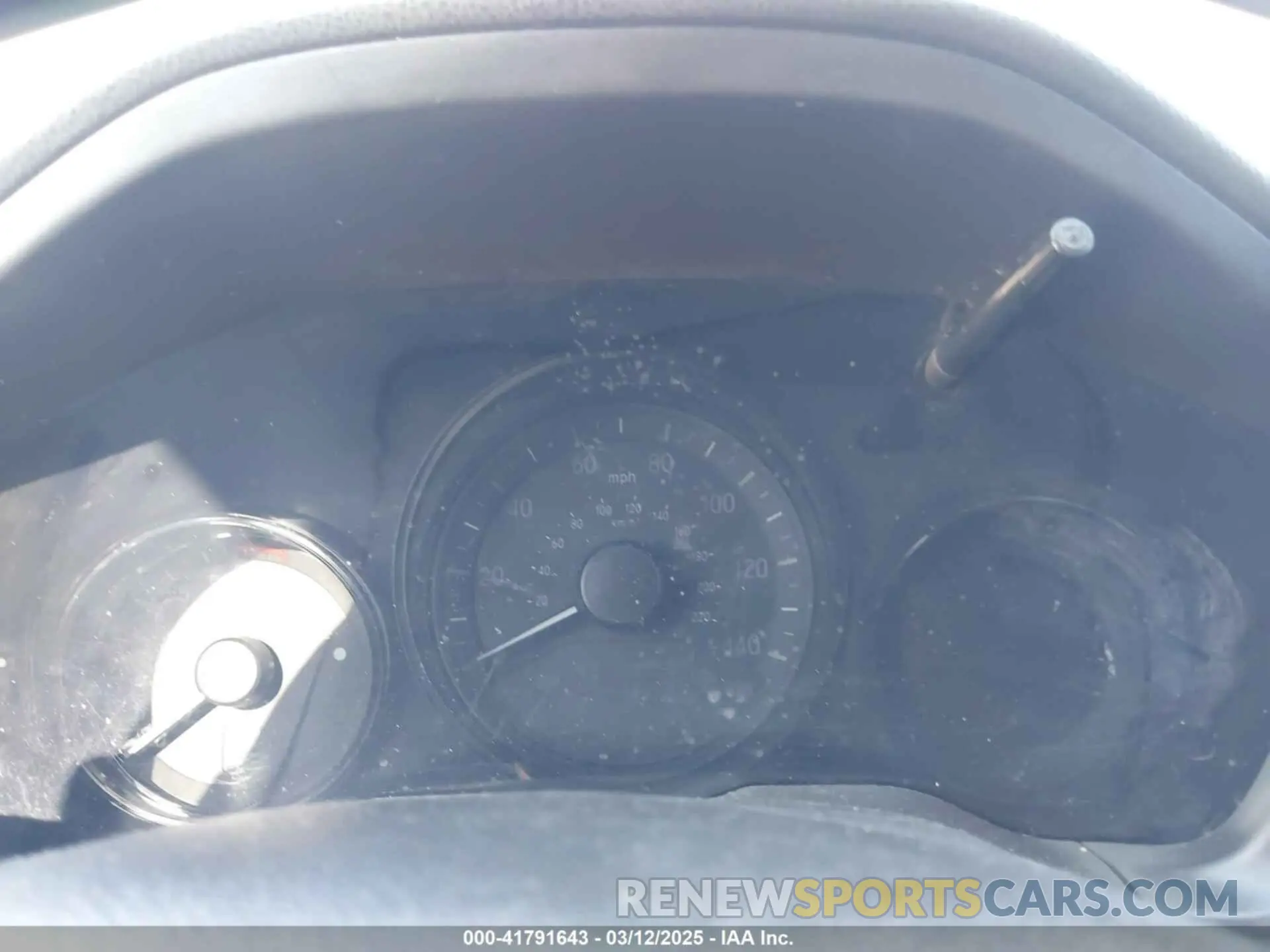 7 Photograph of a damaged car 3CZRU6H32KG711625 HONDA HR-V 2019