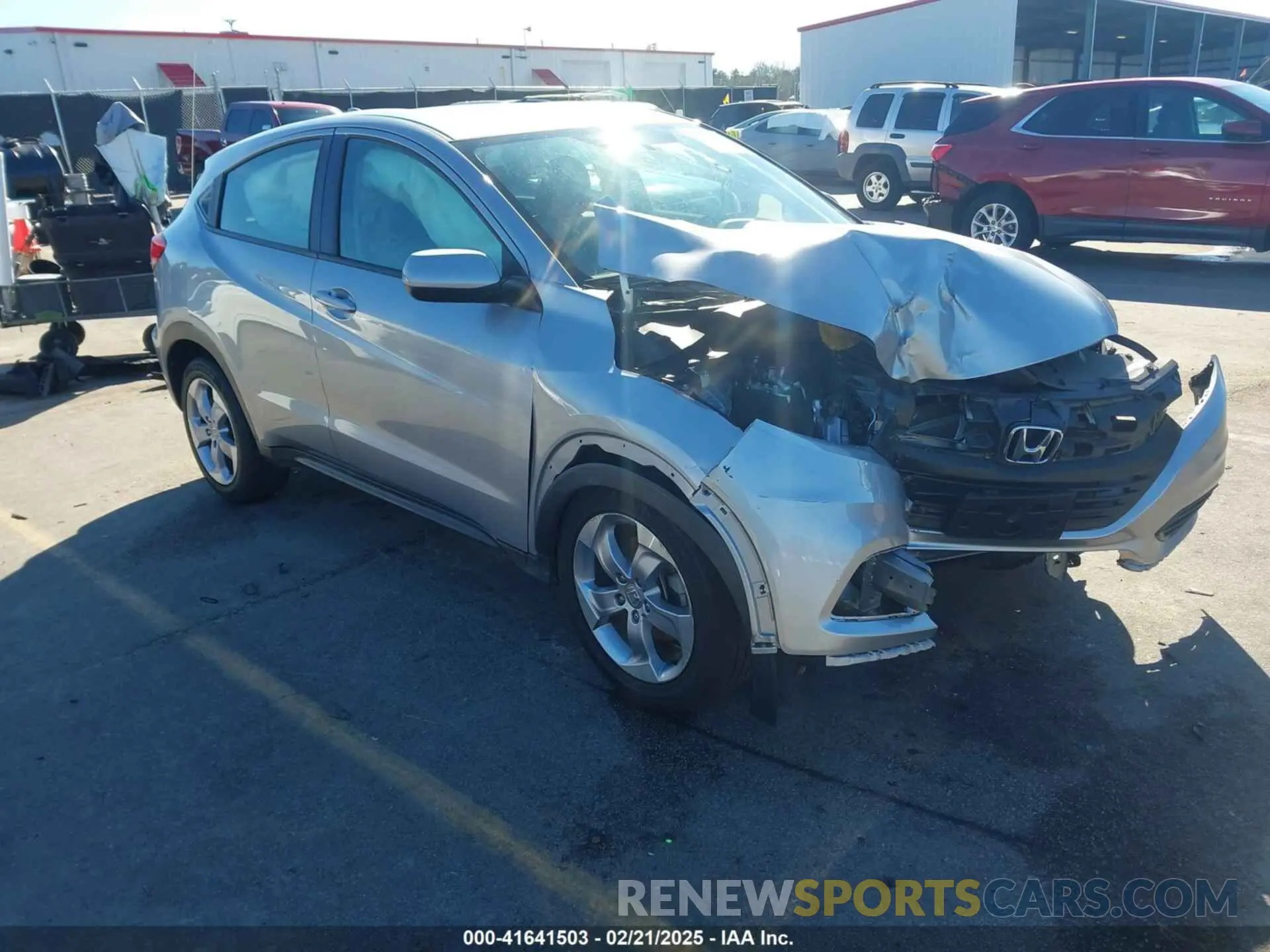 1 Photograph of a damaged car 3CZRU6H32KG732412 HONDA HR-V 2019
