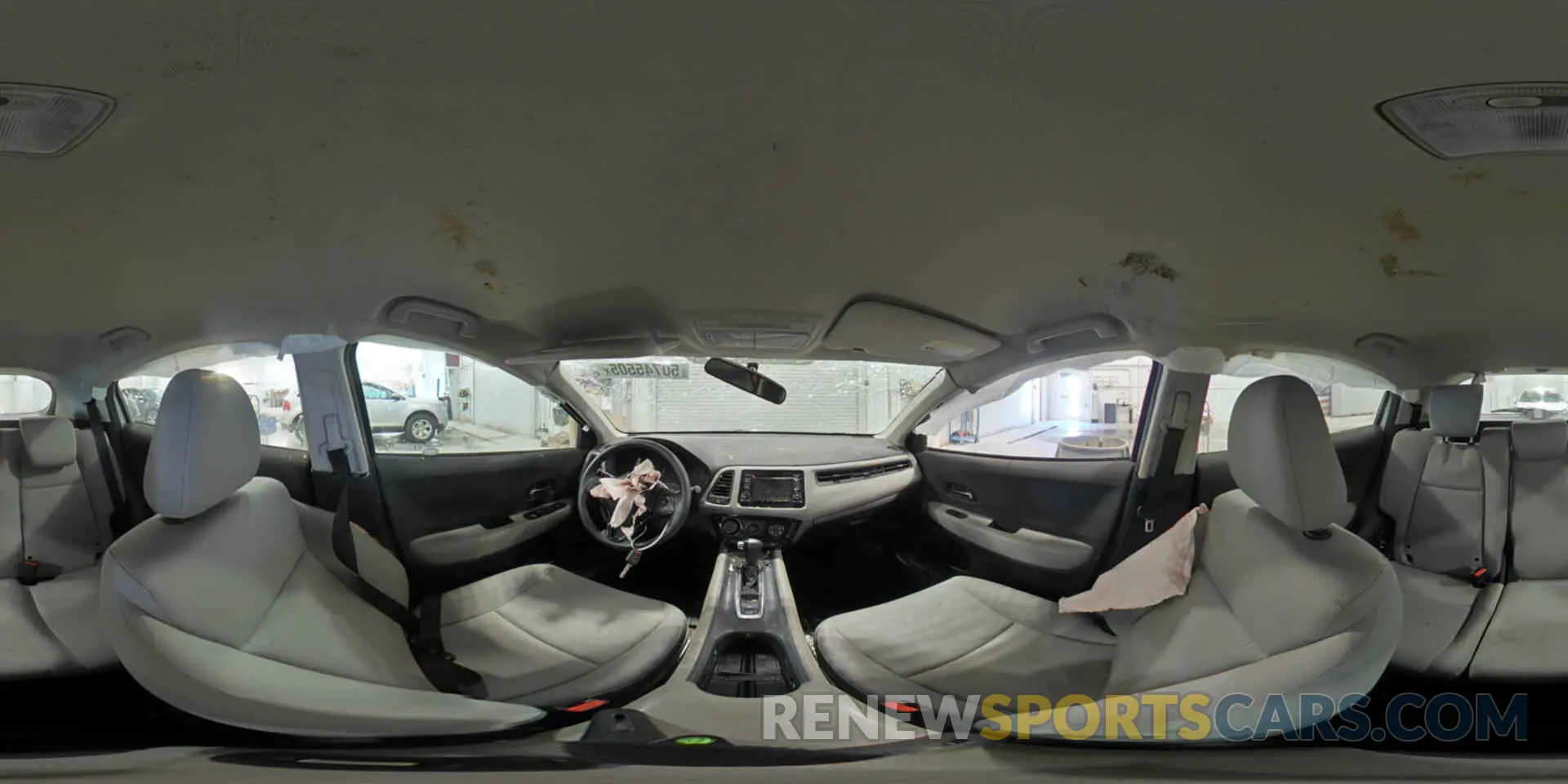 13 Photograph of a damaged car 3CZRU6H32KG732880 HONDA HR-V 2019