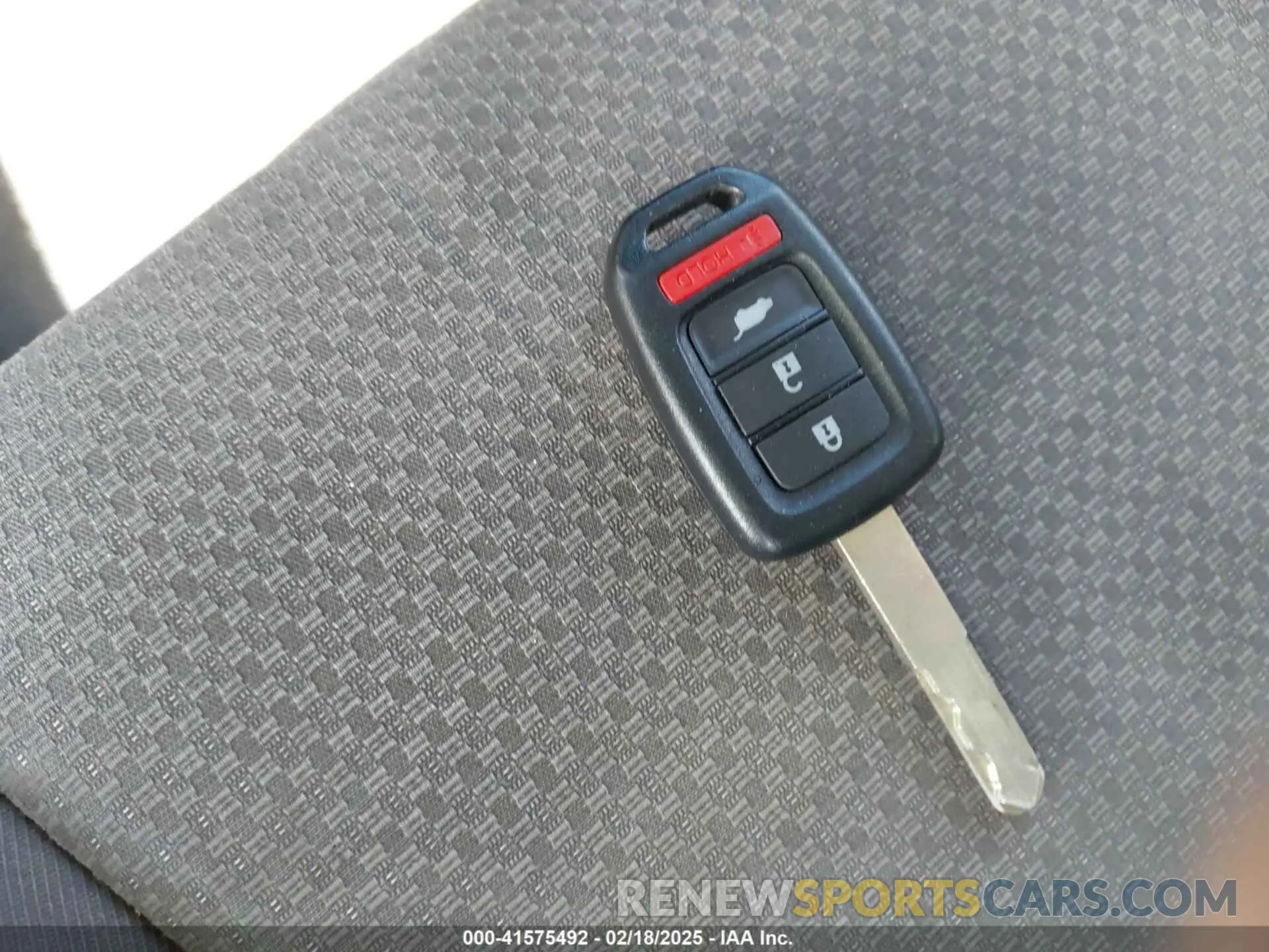 11 Photograph of a damaged car 3CZRU6H33KG728028 HONDA HR-V 2019