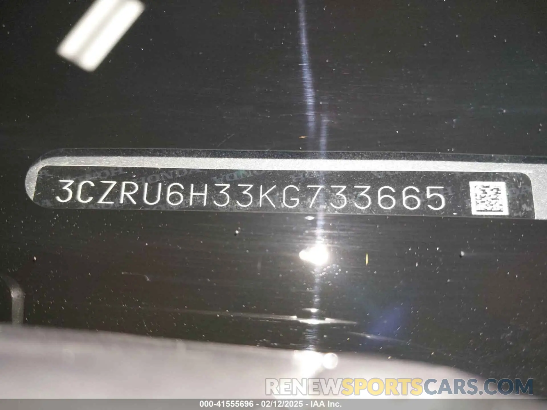 19 Photograph of a damaged car 3CZRU6H33KG733665 HONDA HR-V 2019