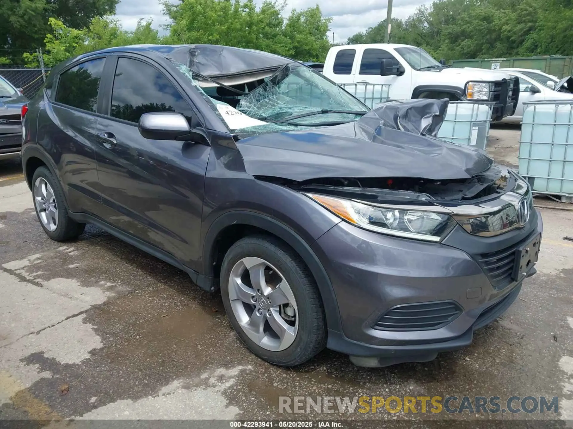 1 Photograph of a damaged car 3CZRU6H34KM728685 HONDA HR-V 2019