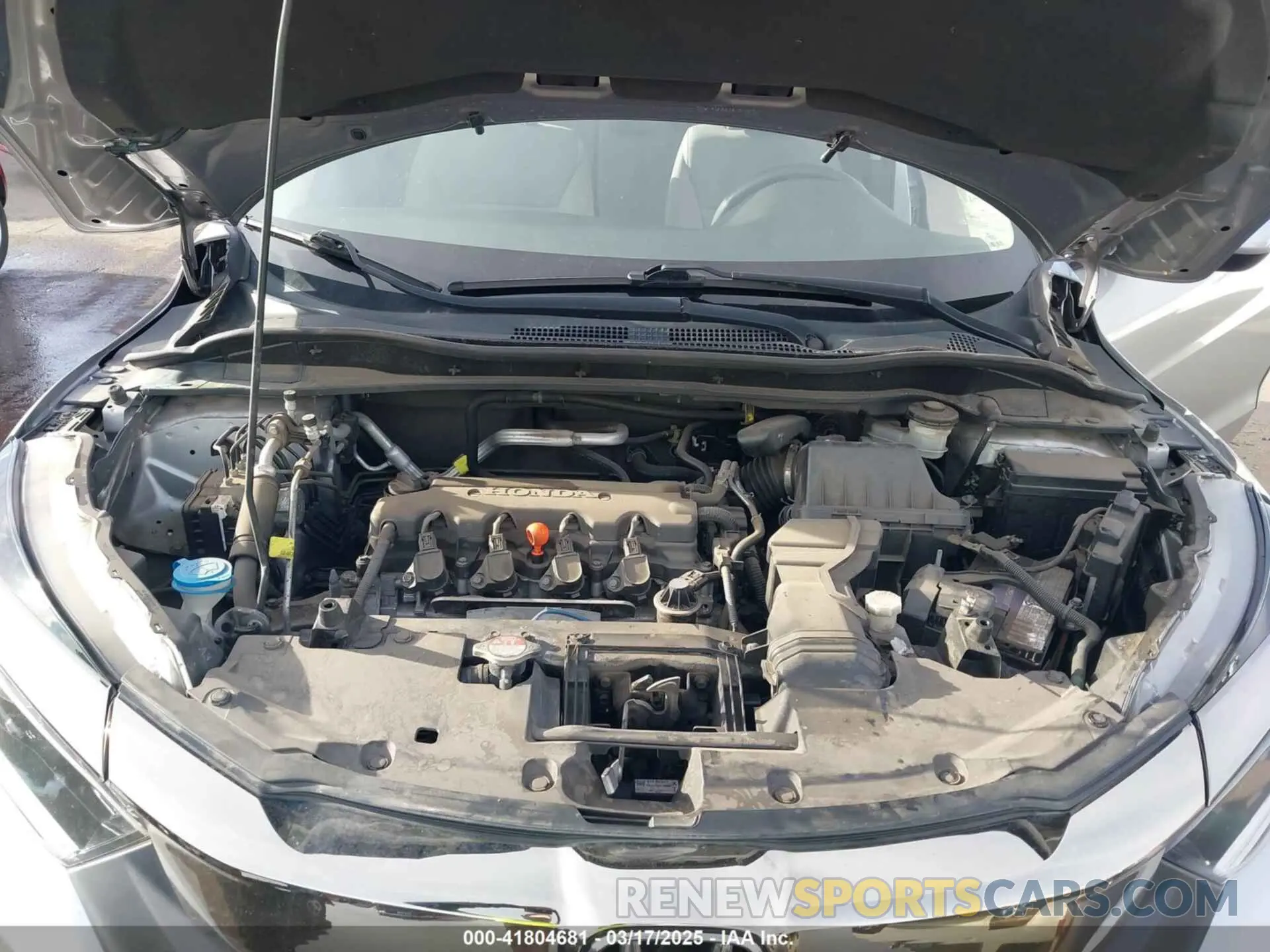 10 Photograph of a damaged car 3CZRU6H35KG705978 HONDA HR-V 2019
