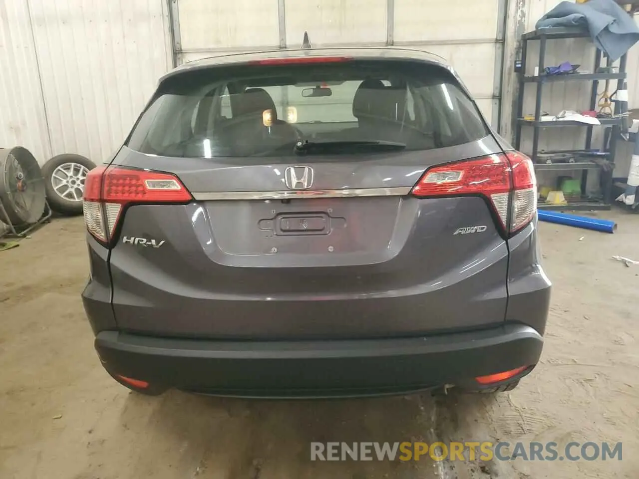 6 Photograph of a damaged car 3CZRU6H35KG707052 HONDA HR-V 2019