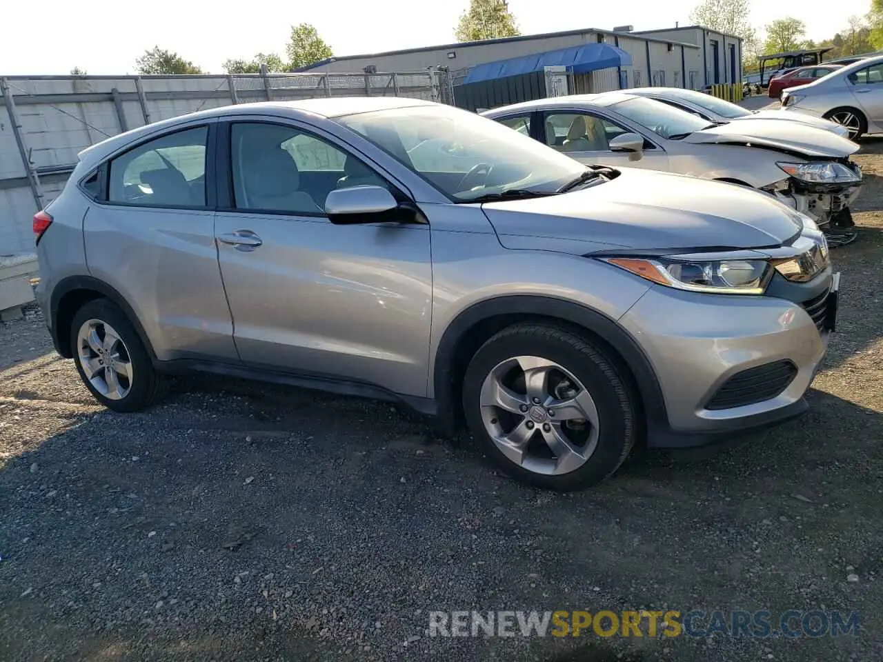 4 Photograph of a damaged car 3CZRU6H35KG708542 HONDA HR-V 2019