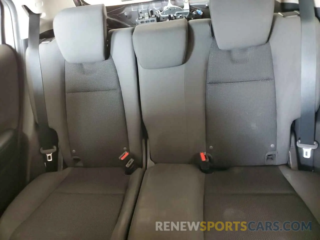10 Photograph of a damaged car 3CZRU6H35KG713711 HONDA HR-V 2019