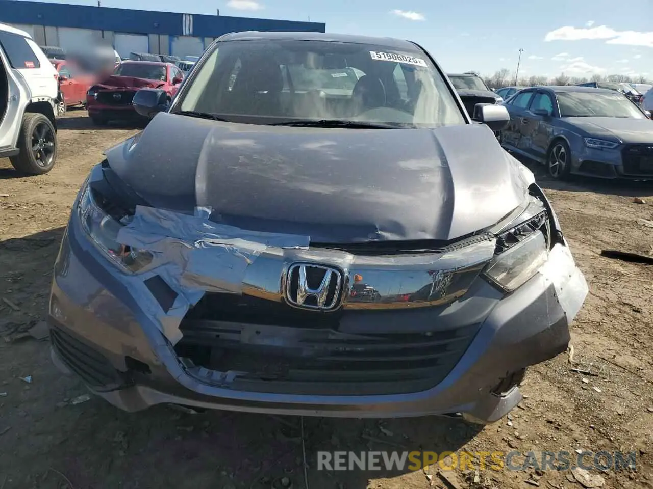 5 Photograph of a damaged car 3CZRU6H35KG722831 HONDA HR-V 2019