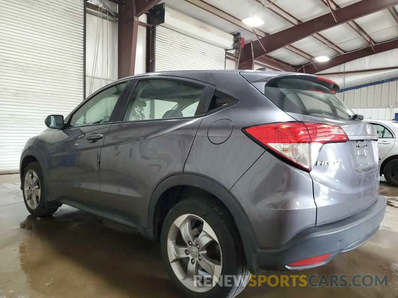 2 Photograph of a damaged car 3CZRU6H36KG720666 HONDA HR-V 2019