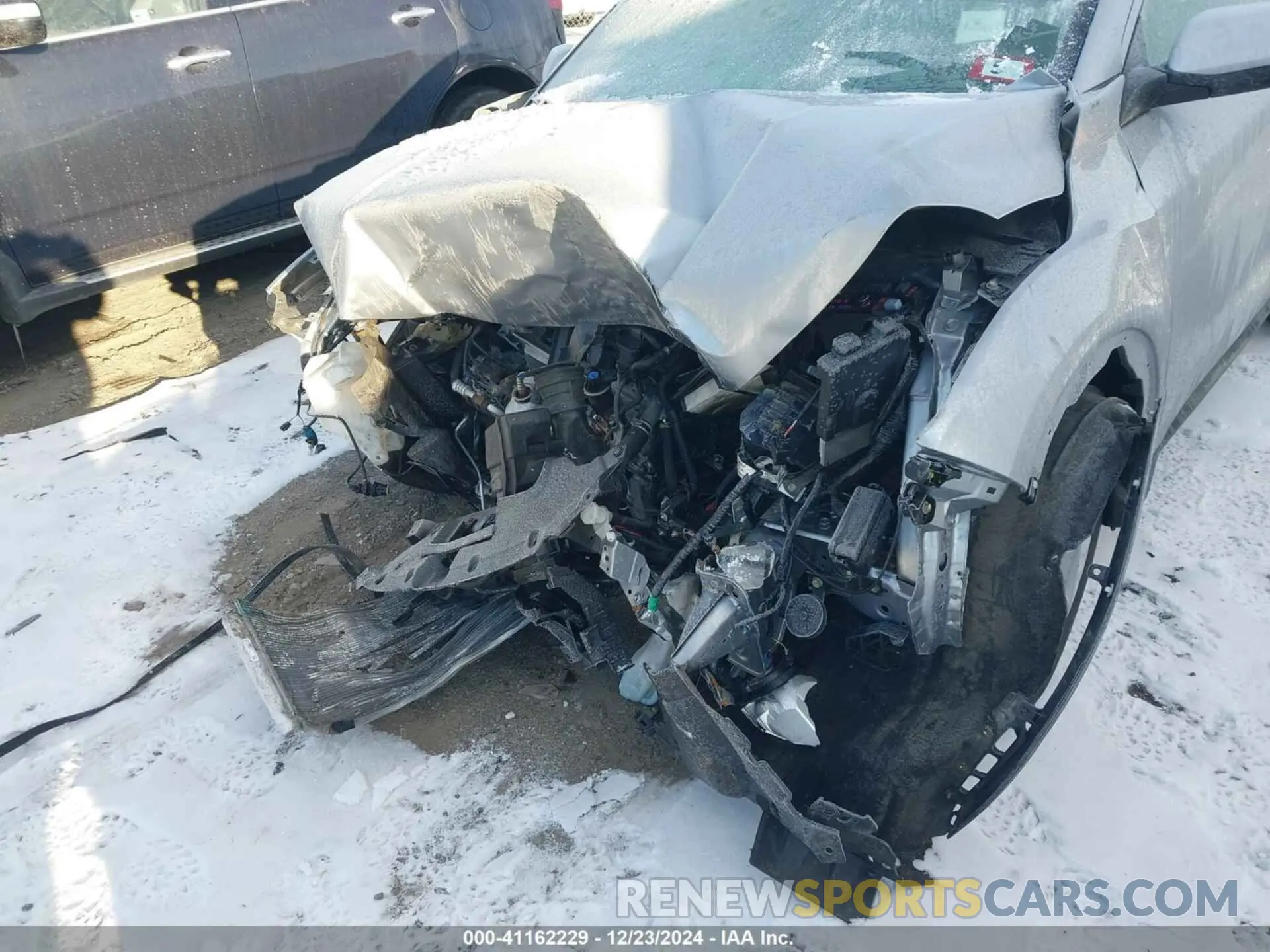 6 Photograph of a damaged car 3CZRU6H36KG724314 HONDA HR-V 2019
