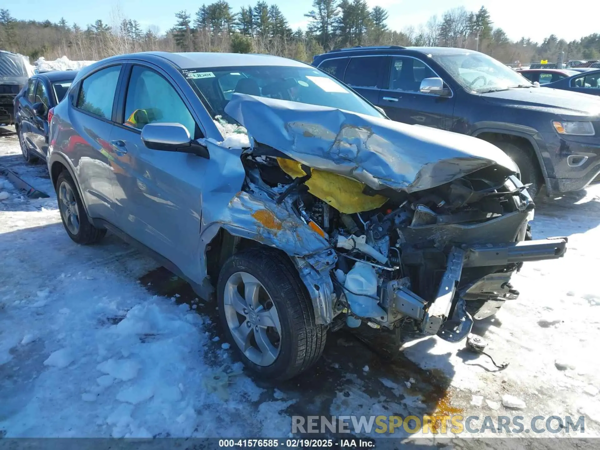 1 Photograph of a damaged car 3CZRU6H36KG729058 HONDA HR-V 2019