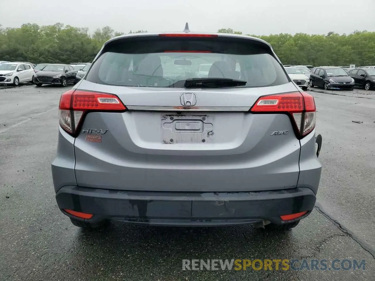 6 Photograph of a damaged car 3CZRU6H37KG710423 HONDA HR-V 2019
