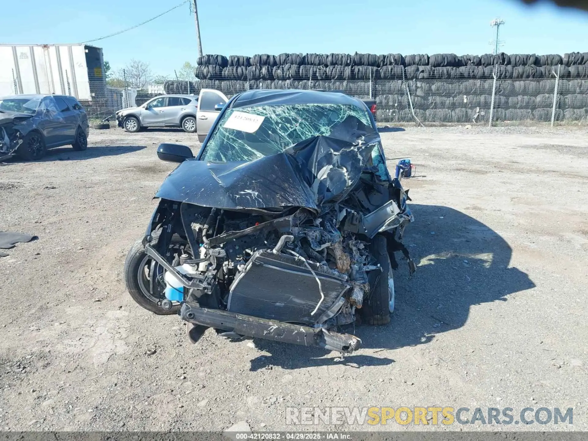 13 Photograph of a damaged car 3CZRU6H37KG720353 HONDA HR-V 2019