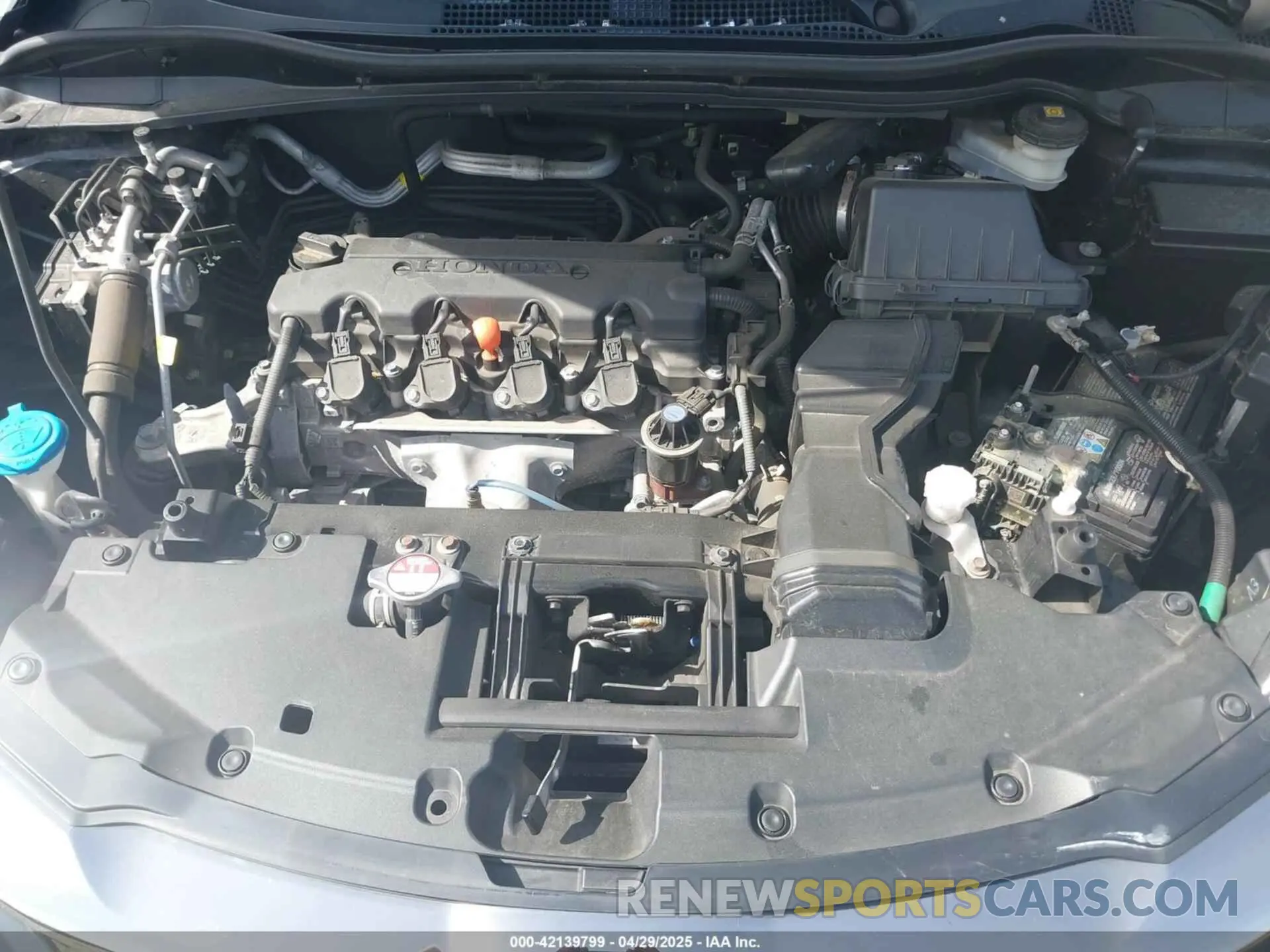 10 Photograph of a damaged car 3CZRU6H37KG726234 HONDA HR-V 2019