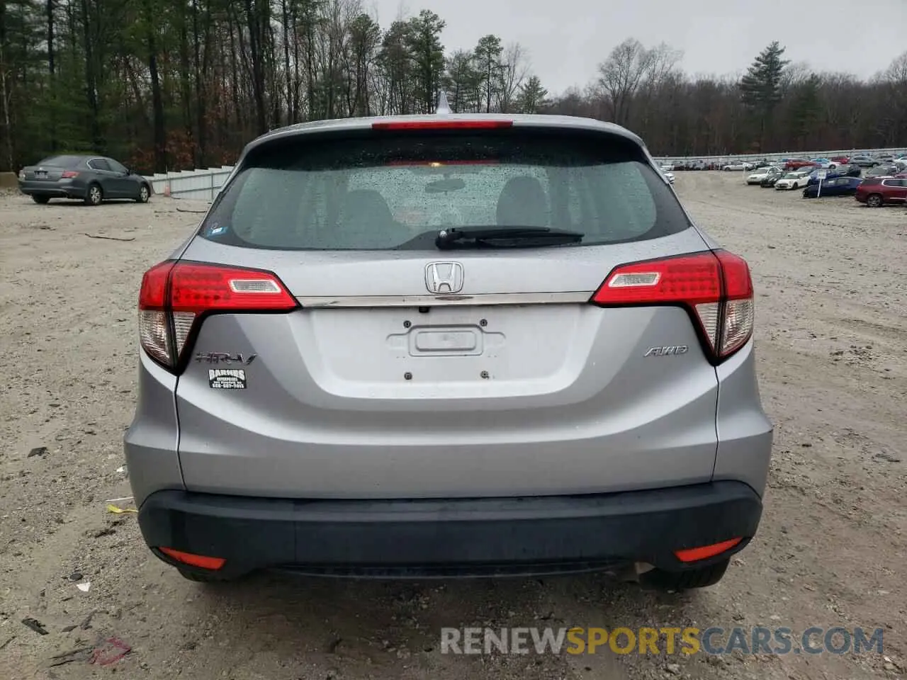 6 Photograph of a damaged car 3CZRU6H37KM728163 HONDA HR-V 2019