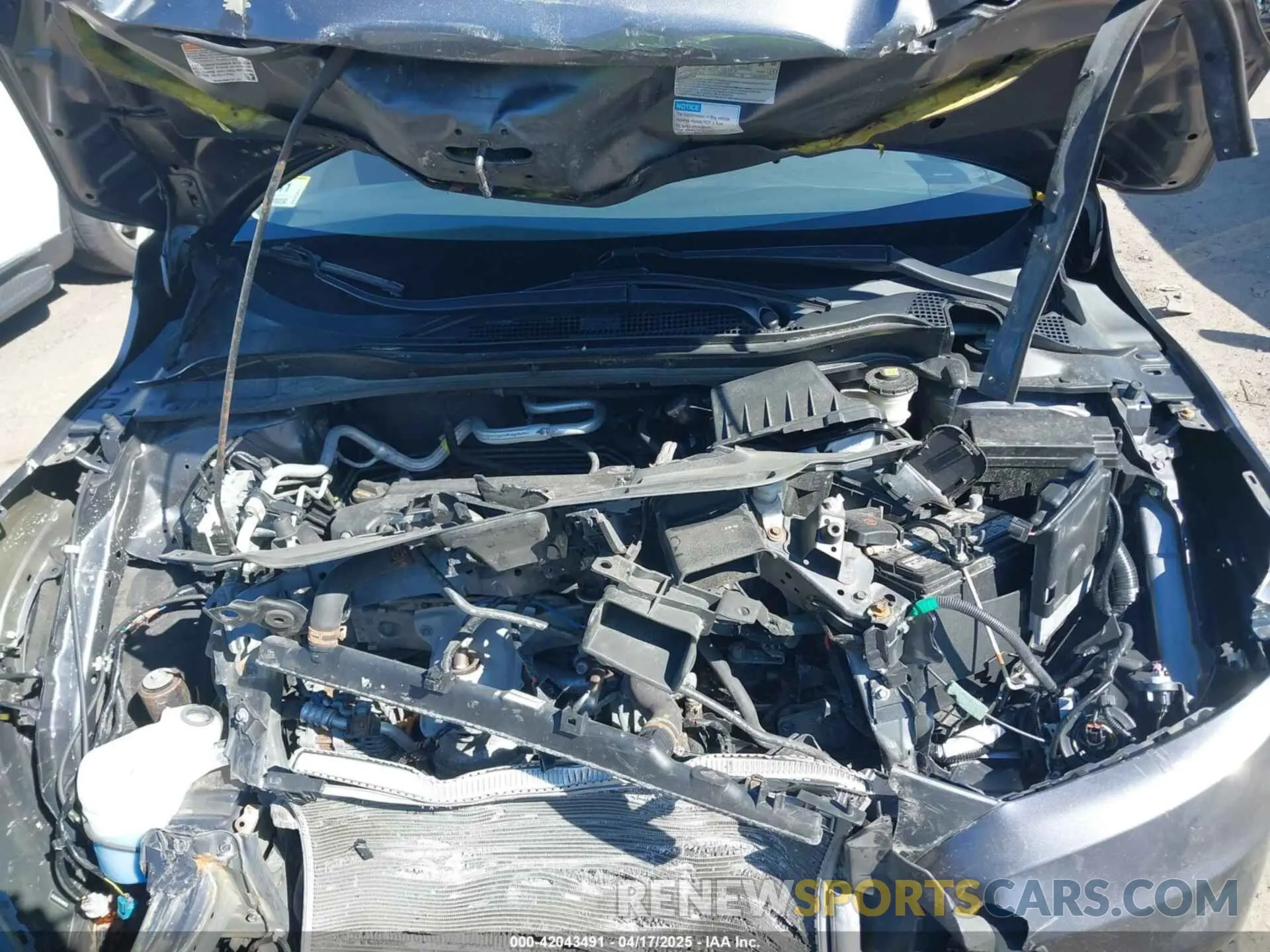 10 Photograph of a damaged car 3CZRU6H38KG707210 HONDA HR-V 2019