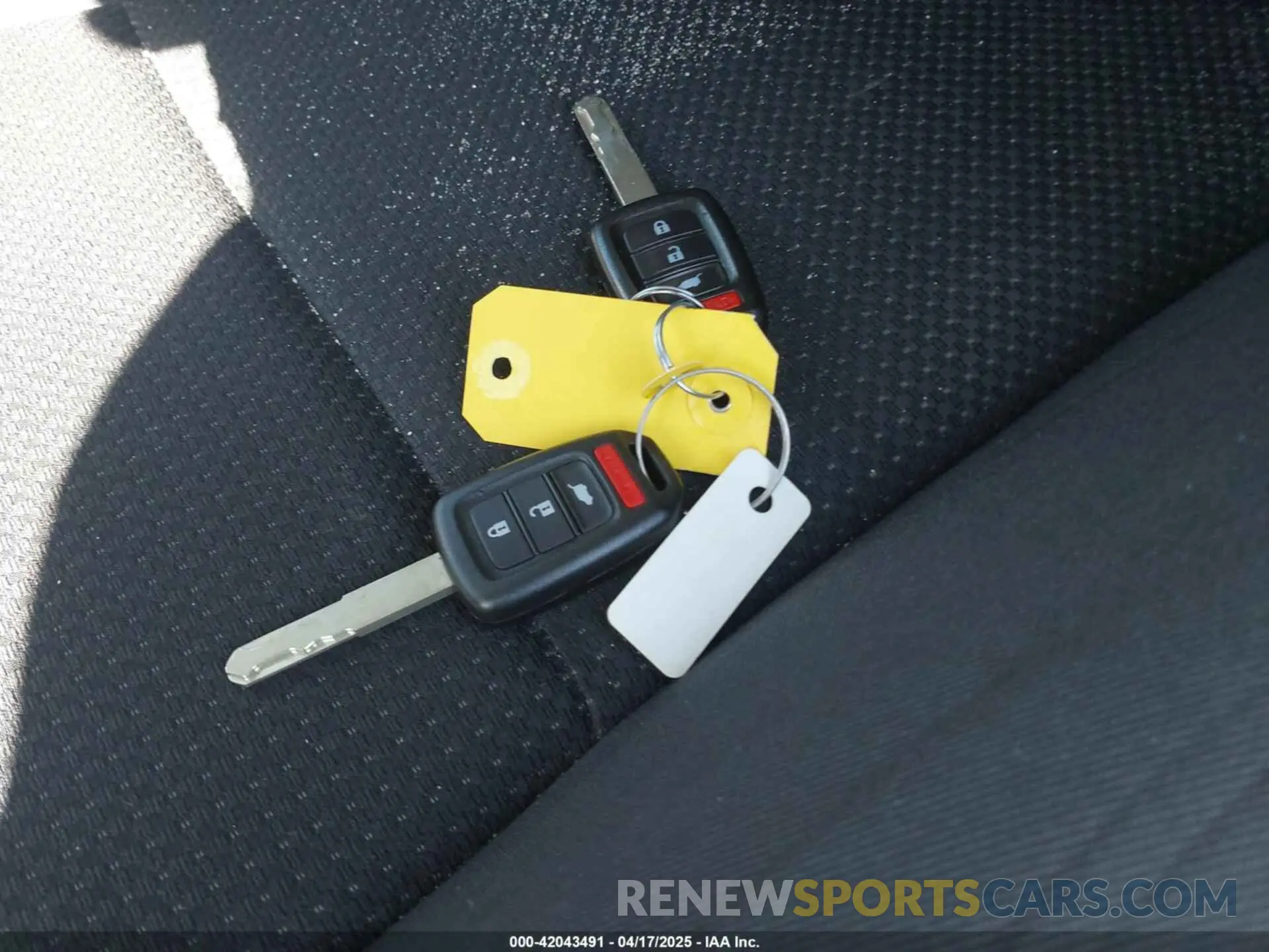 11 Photograph of a damaged car 3CZRU6H38KG707210 HONDA HR-V 2019