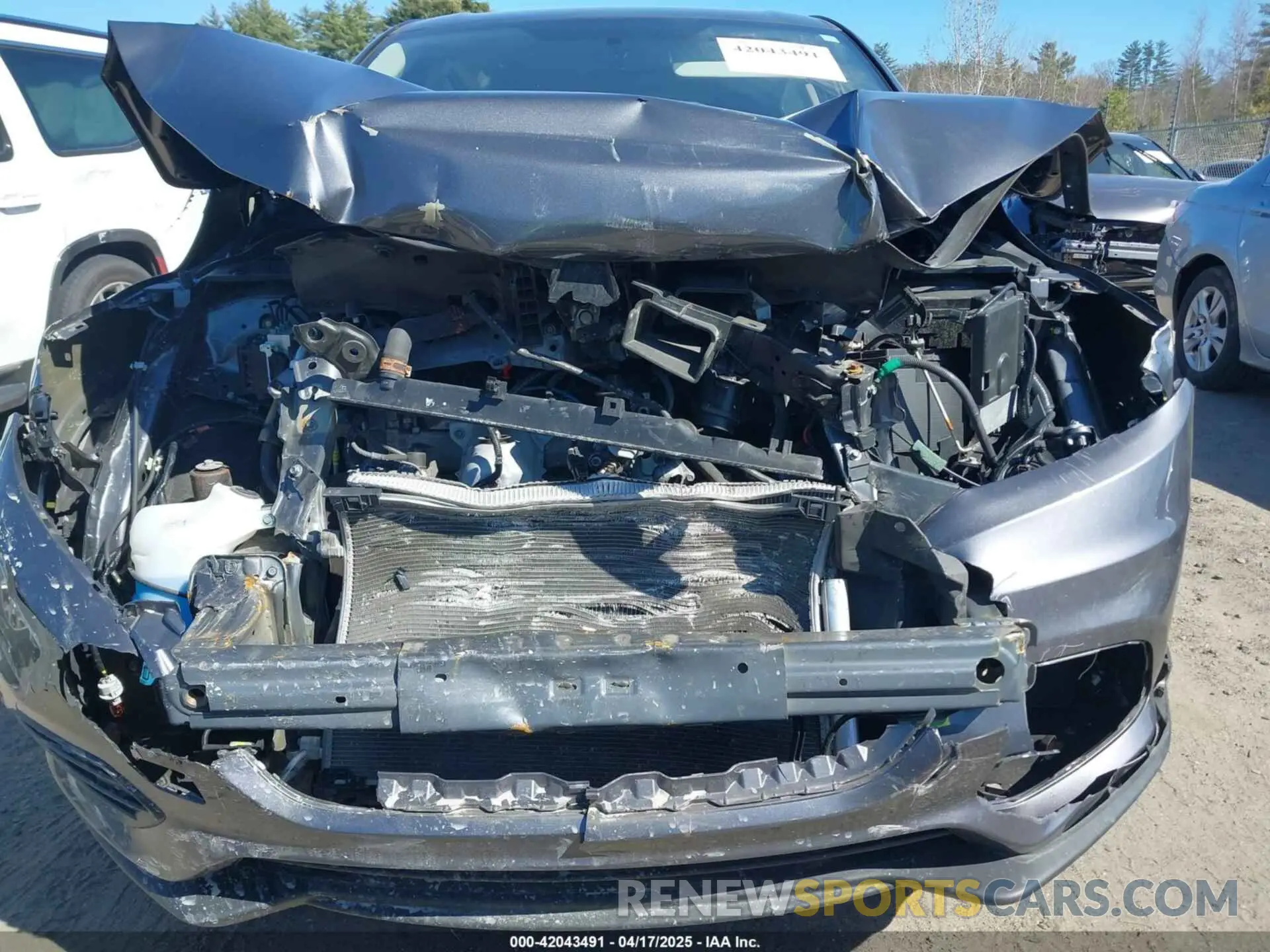 6 Photograph of a damaged car 3CZRU6H38KG707210 HONDA HR-V 2019