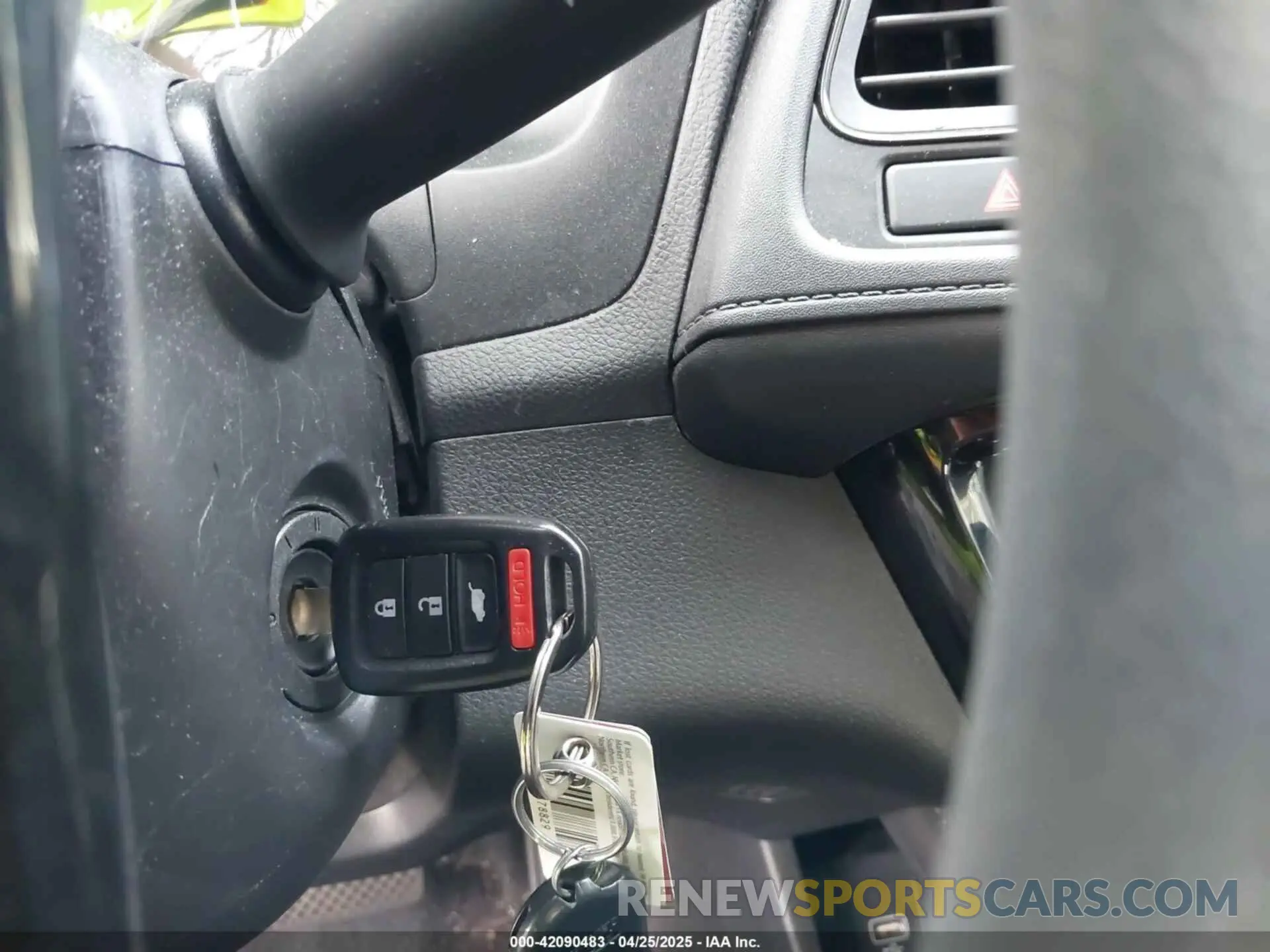 11 Photograph of a damaged car 3CZRU6H38KG709278 HONDA HR-V 2019