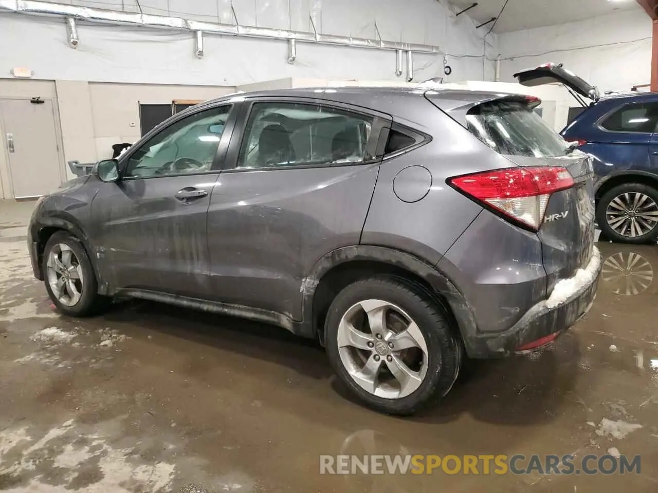 2 Photograph of a damaged car 3CZRU6H39KG716160 HONDA HR-V 2019