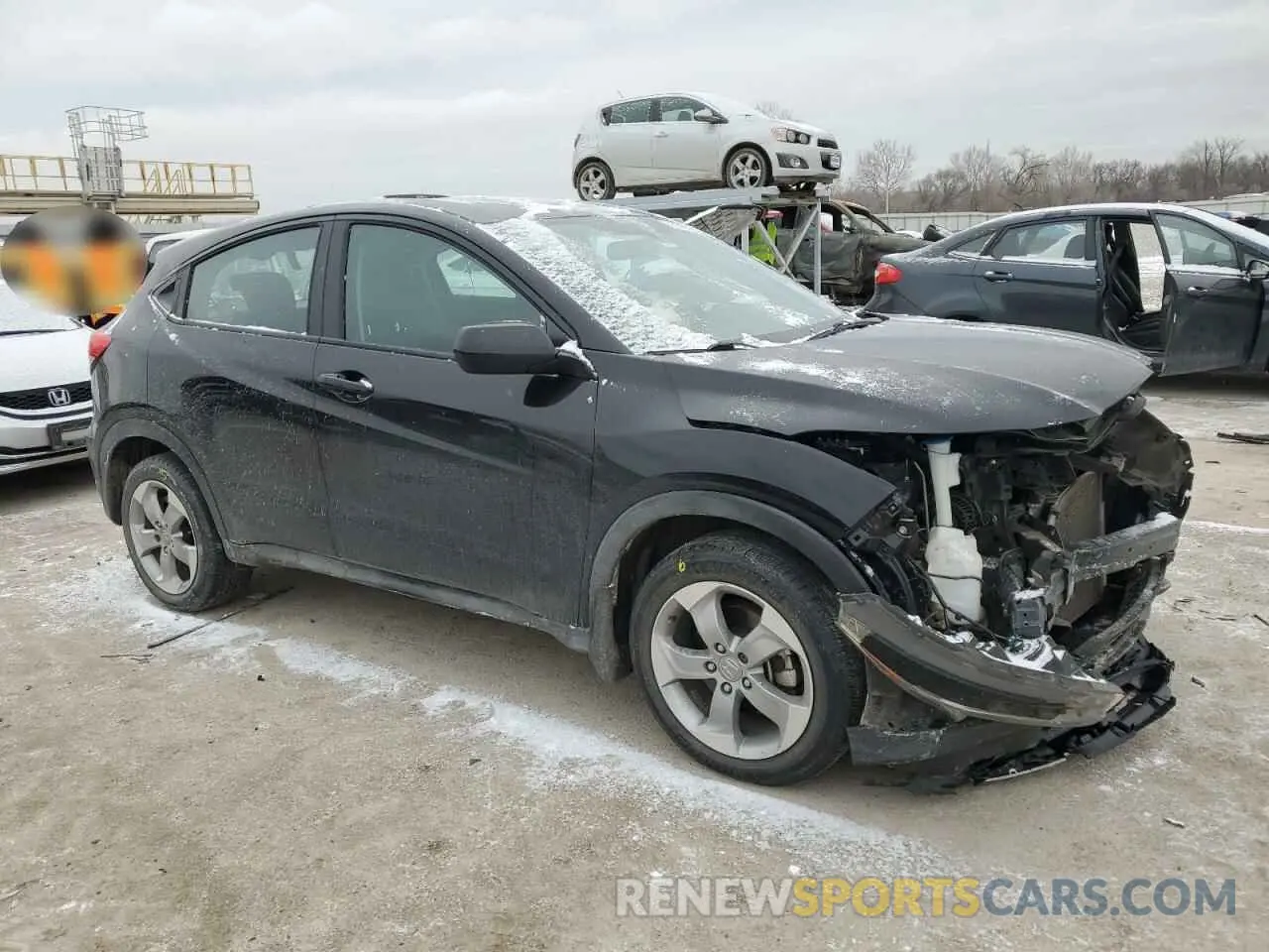 4 Photograph of a damaged car 3CZRU6H39KG722038 HONDA HR-V 2019