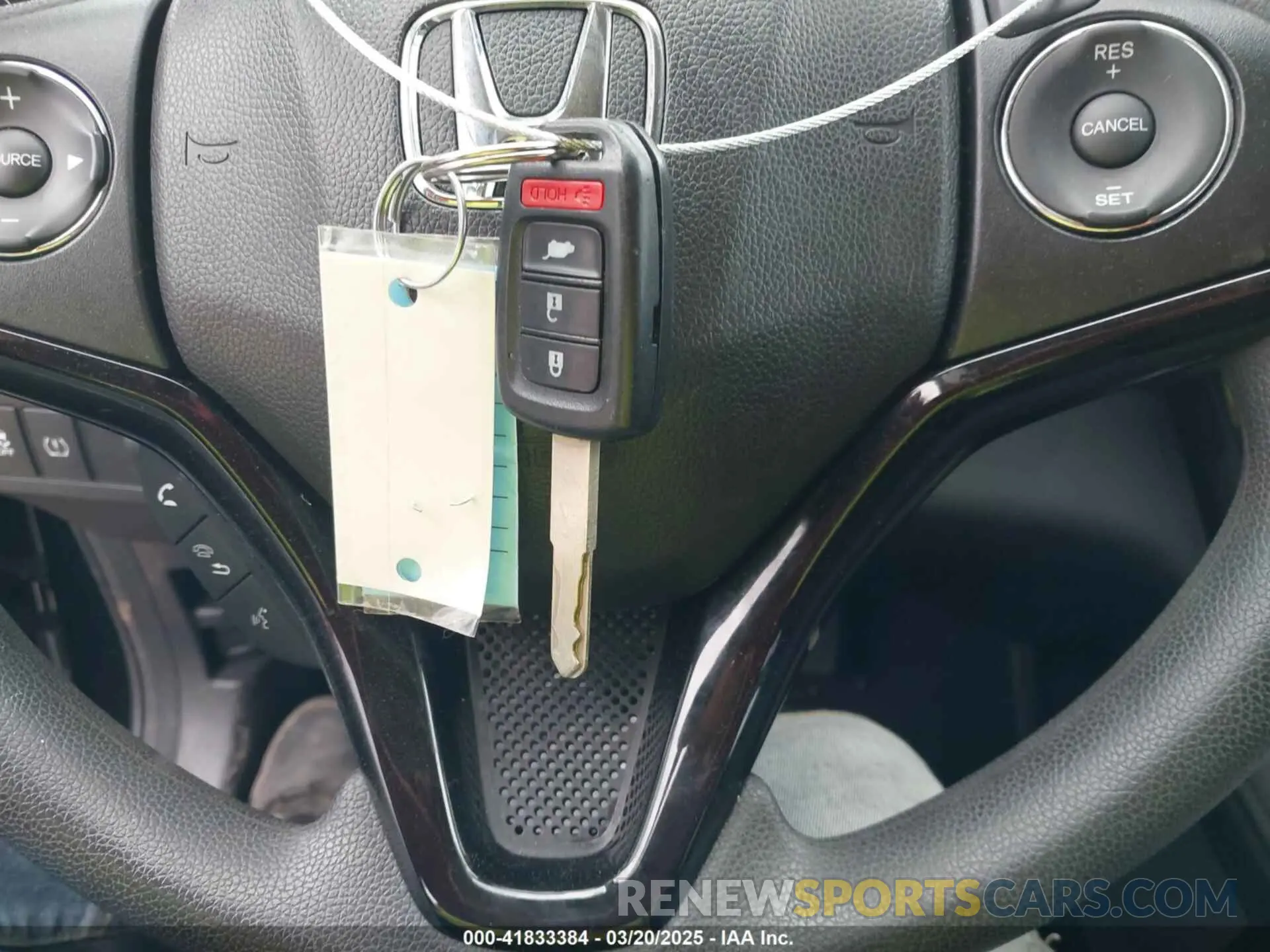 11 Photograph of a damaged car 3CZRU6H3XKG707838 HONDA HR-V 2019