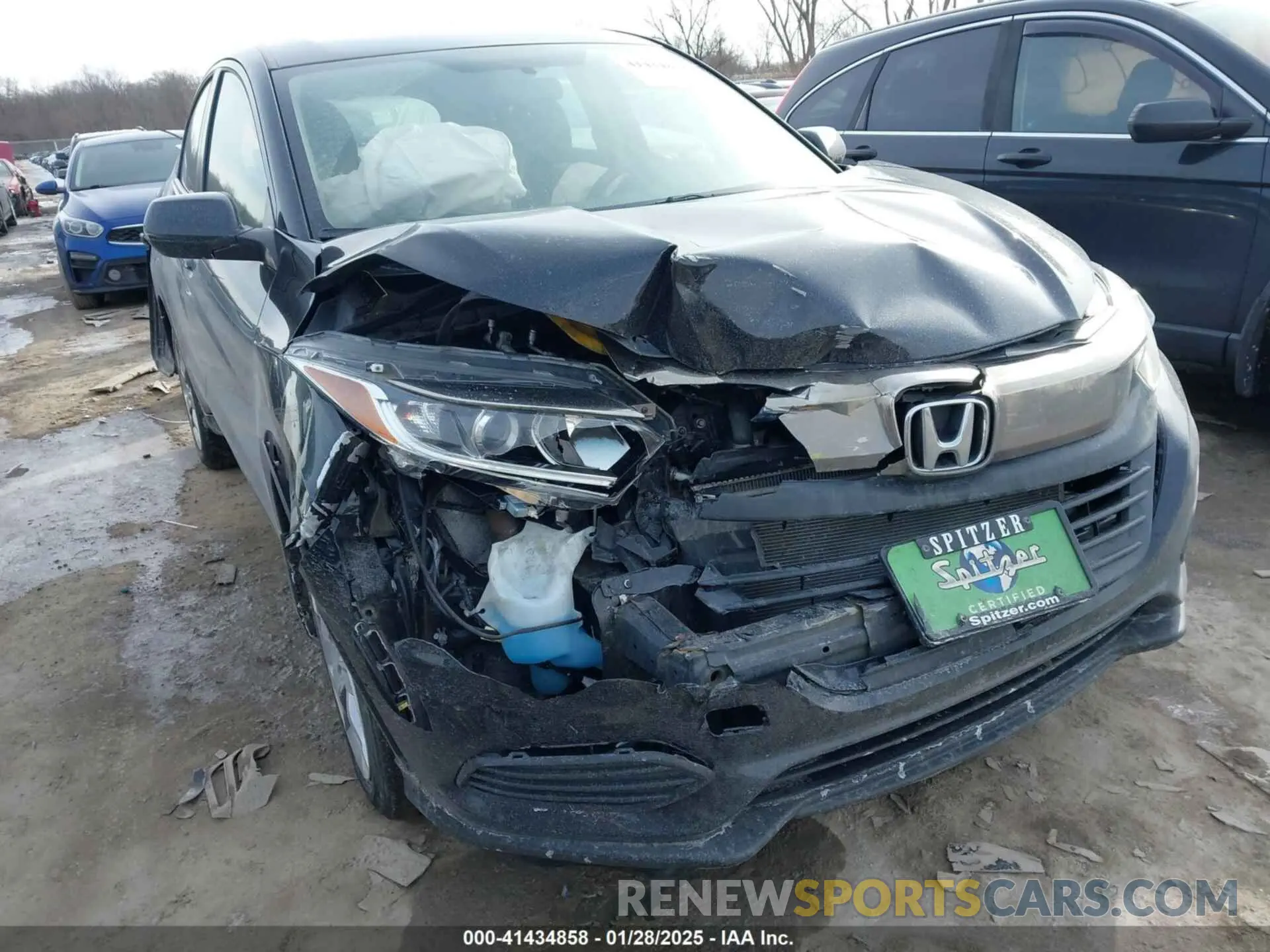 1 Photograph of a damaged car 3CZRU6H3XKG707855 HONDA HR-V 2019