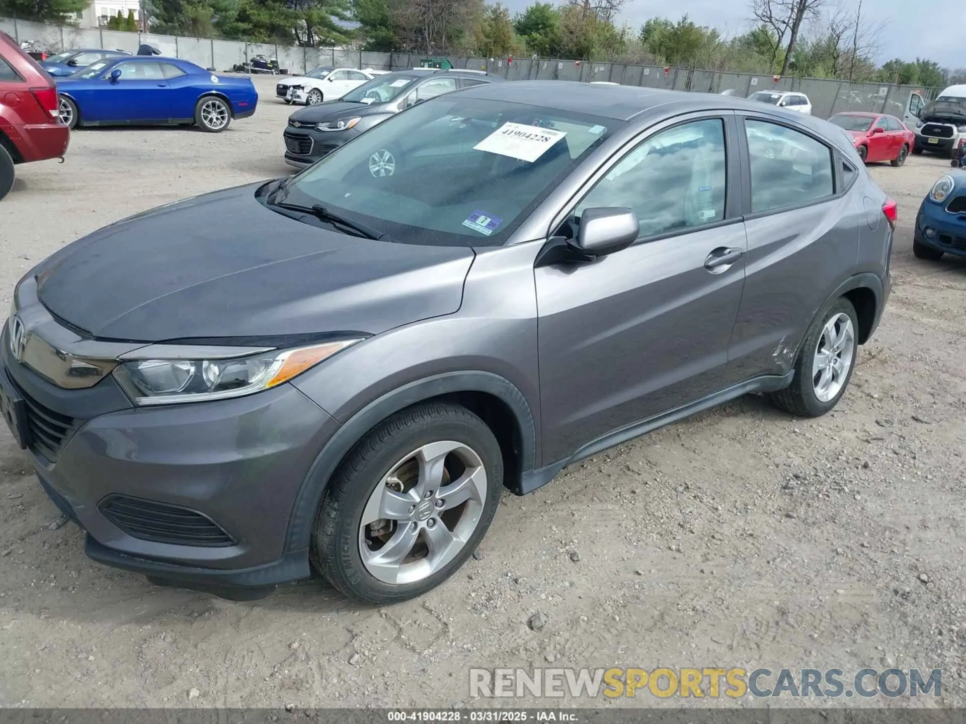 2 Photograph of a damaged car 3CZRU6H3XKG724400 HONDA HR-V 2019