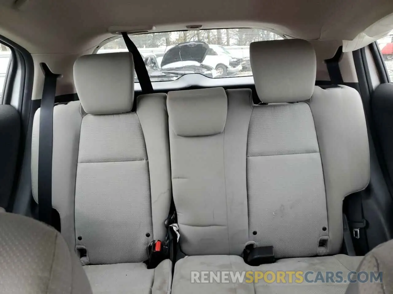 10 Photograph of a damaged car 3CZRU6H3XKG728026 HONDA HR-V 2019