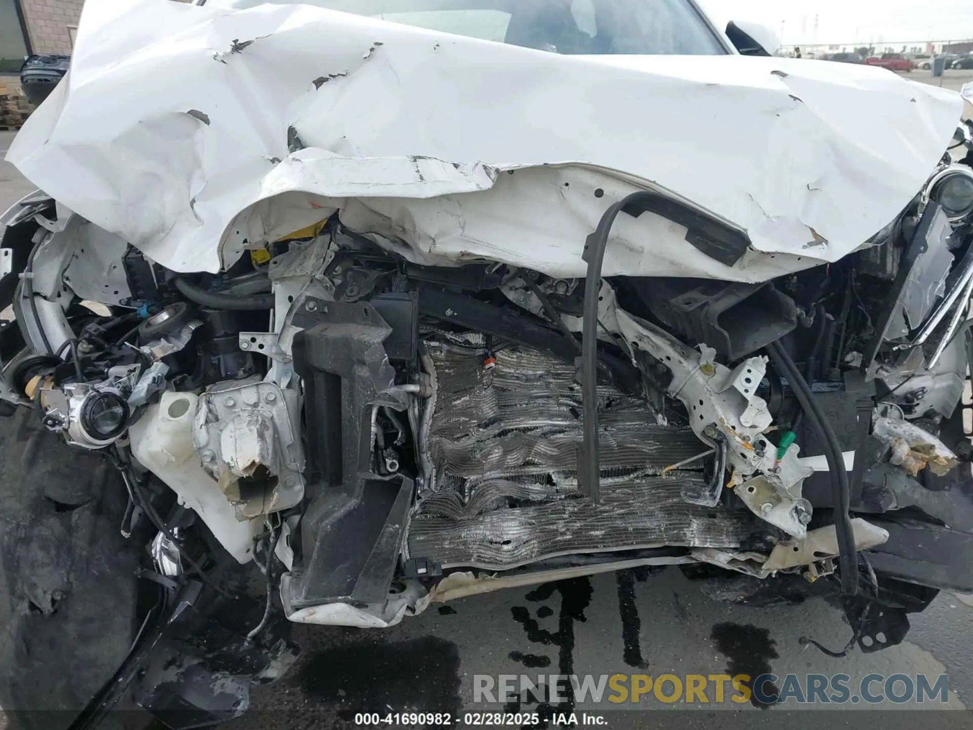 6 Photograph of a damaged car 3CZRU6H50KM732508 HONDA HR-V 2019