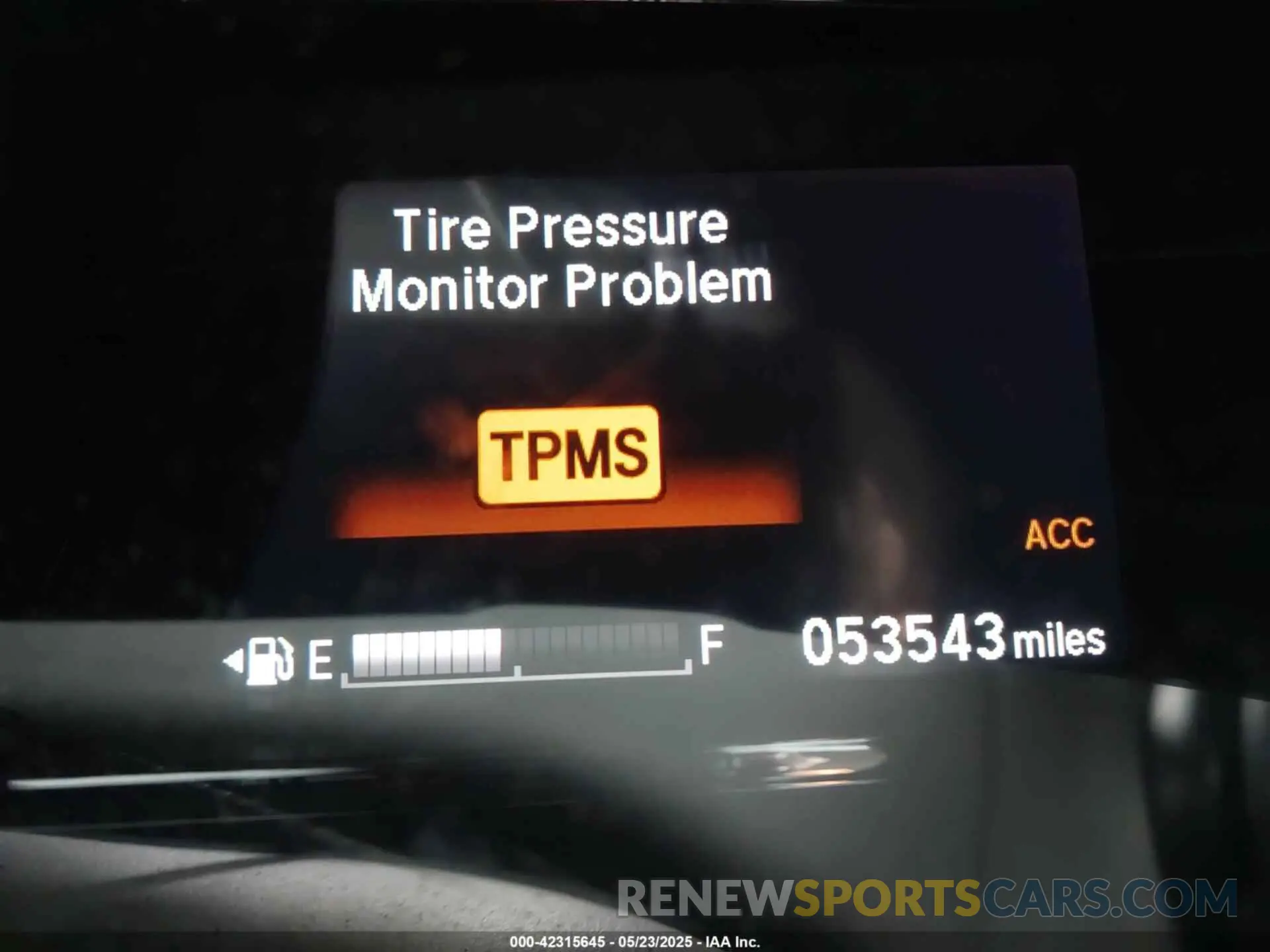 16 Photograph of a damaged car 3CZRU6H52KM713815 HONDA HR-V 2019