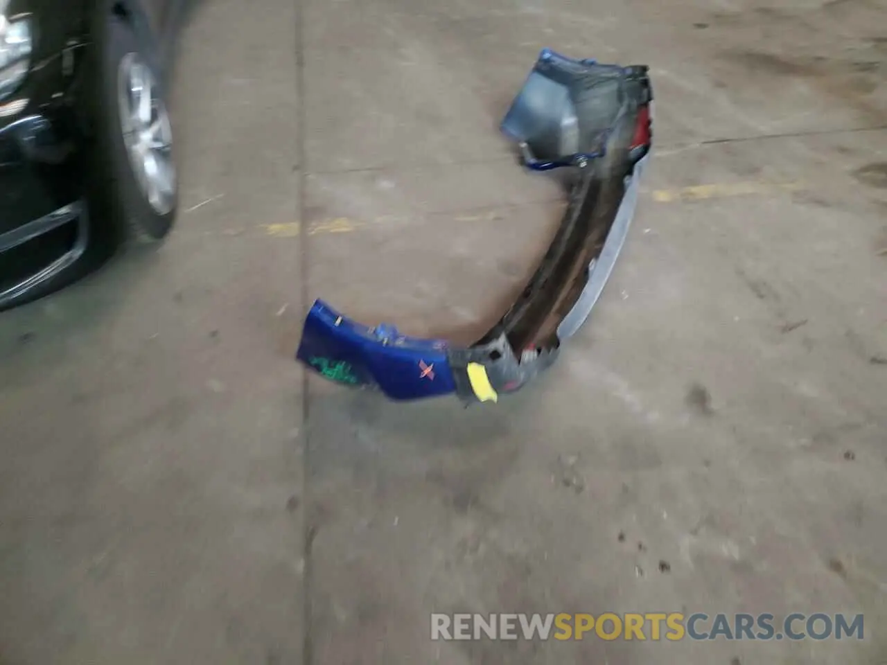 12 Photograph of a damaged car 3CZRU6H52KM726550 HONDA HR-V 2019