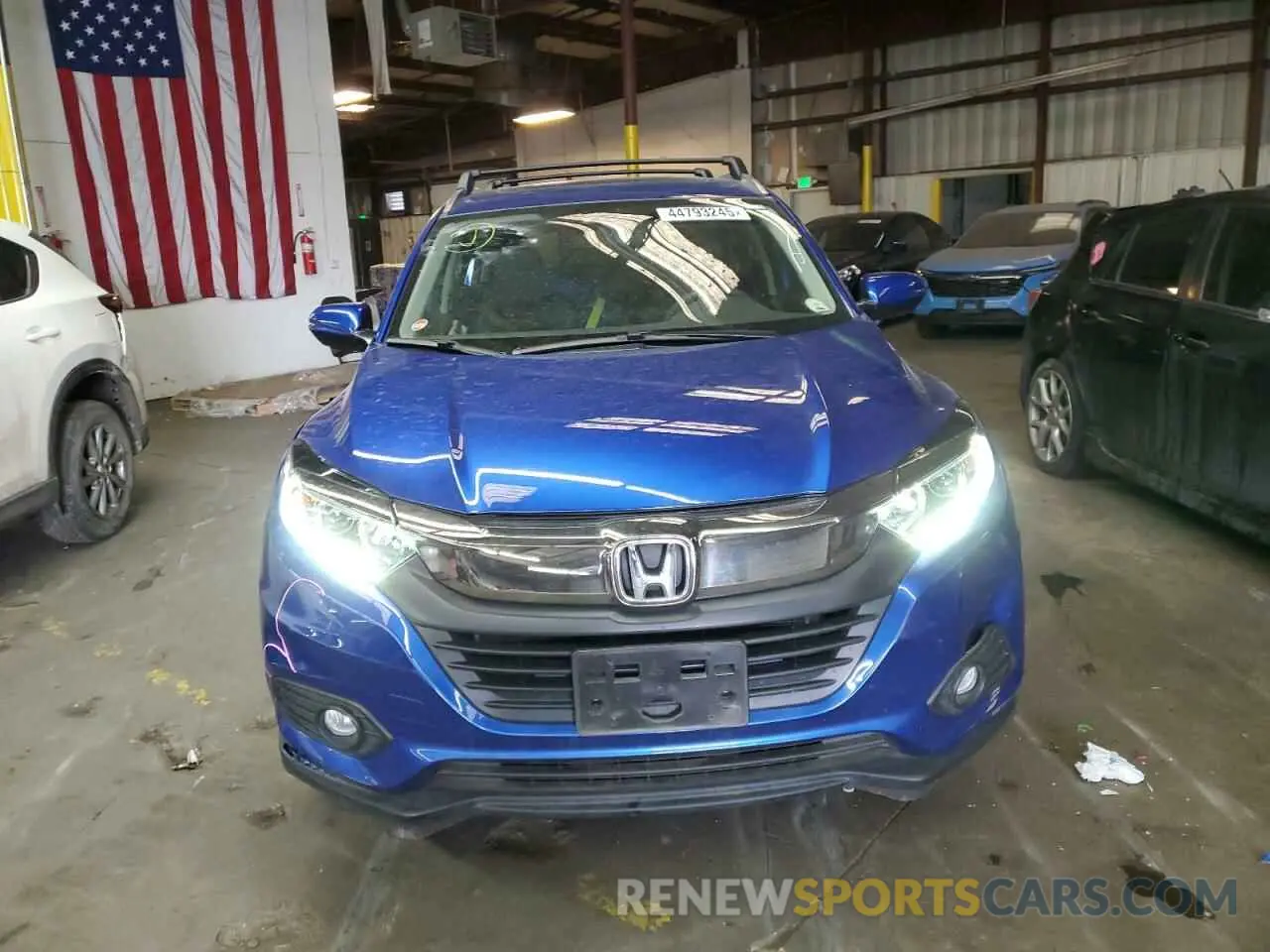 5 Photograph of a damaged car 3CZRU6H52KM726550 HONDA HR-V 2019