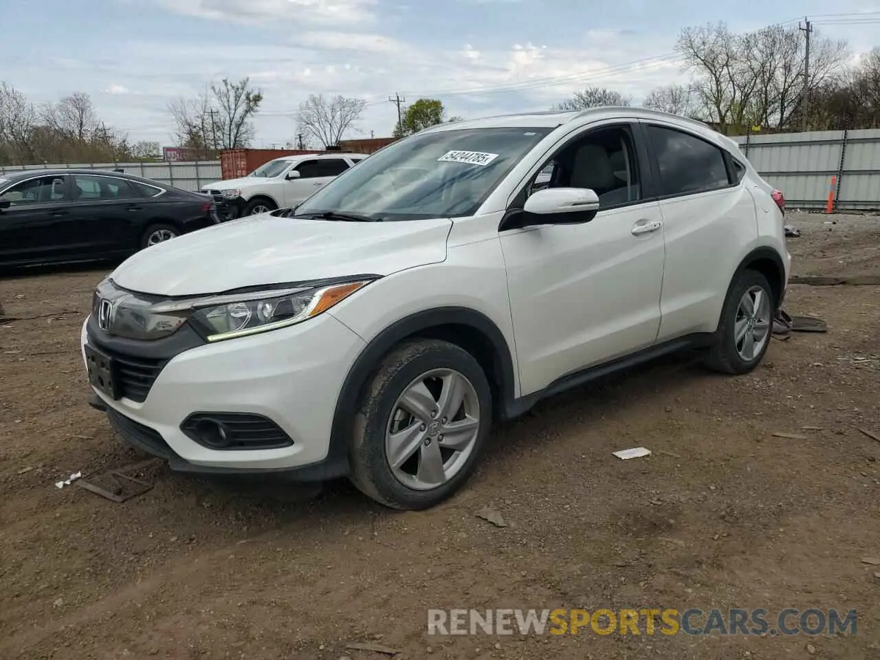 1 Photograph of a damaged car 3CZRU6H52KM730369 HONDA HR-V 2019