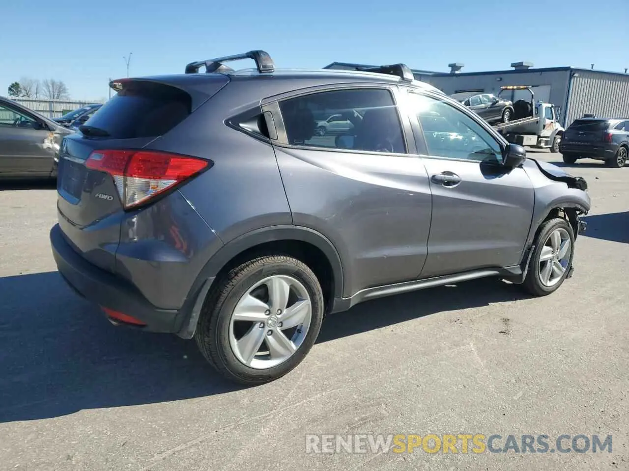 3 Photograph of a damaged car 3CZRU6H52KM732252 HONDA HR-V 2019