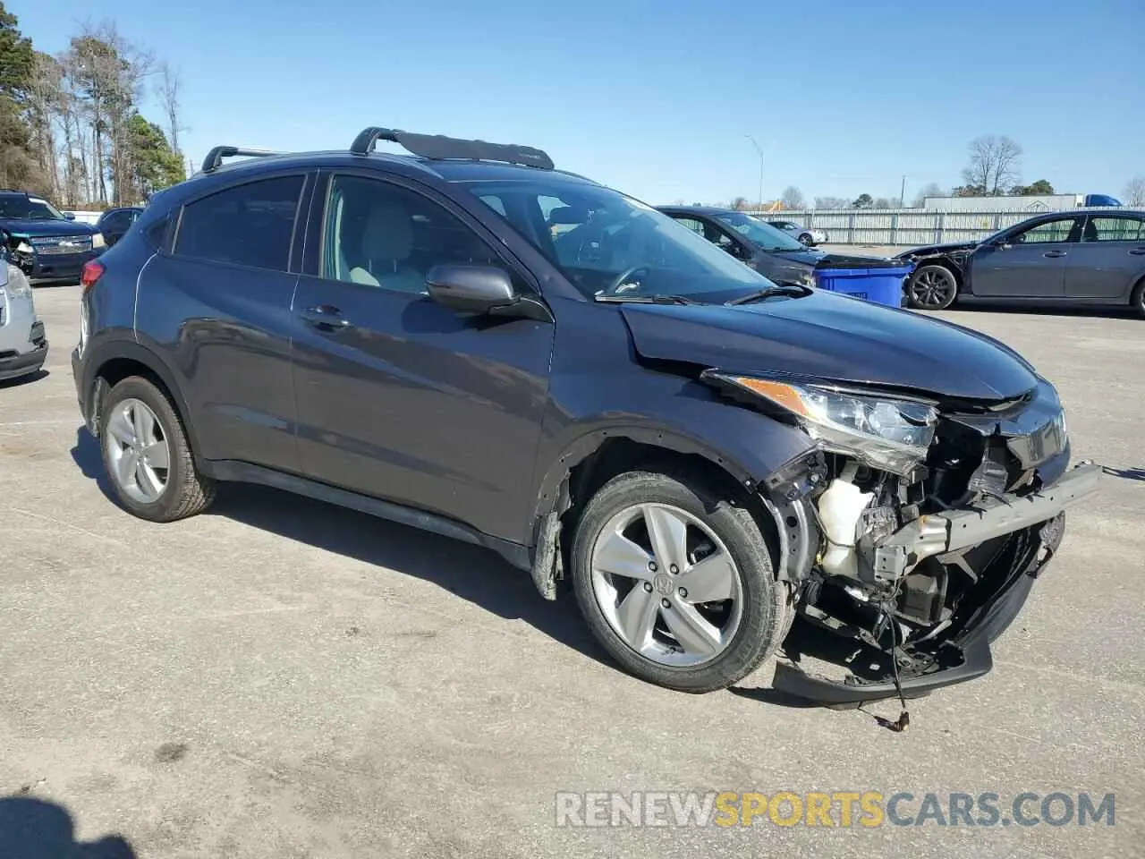 4 Photograph of a damaged car 3CZRU6H52KM732252 HONDA HR-V 2019