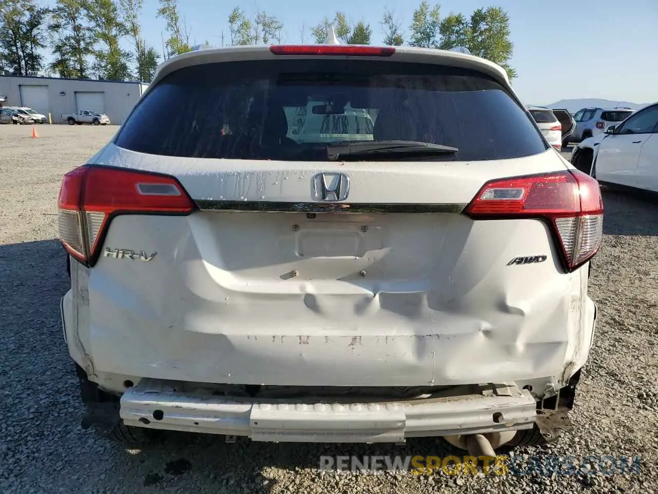 6 Photograph of a damaged car 3CZRU6H53KM724645 HONDA HR-V 2019