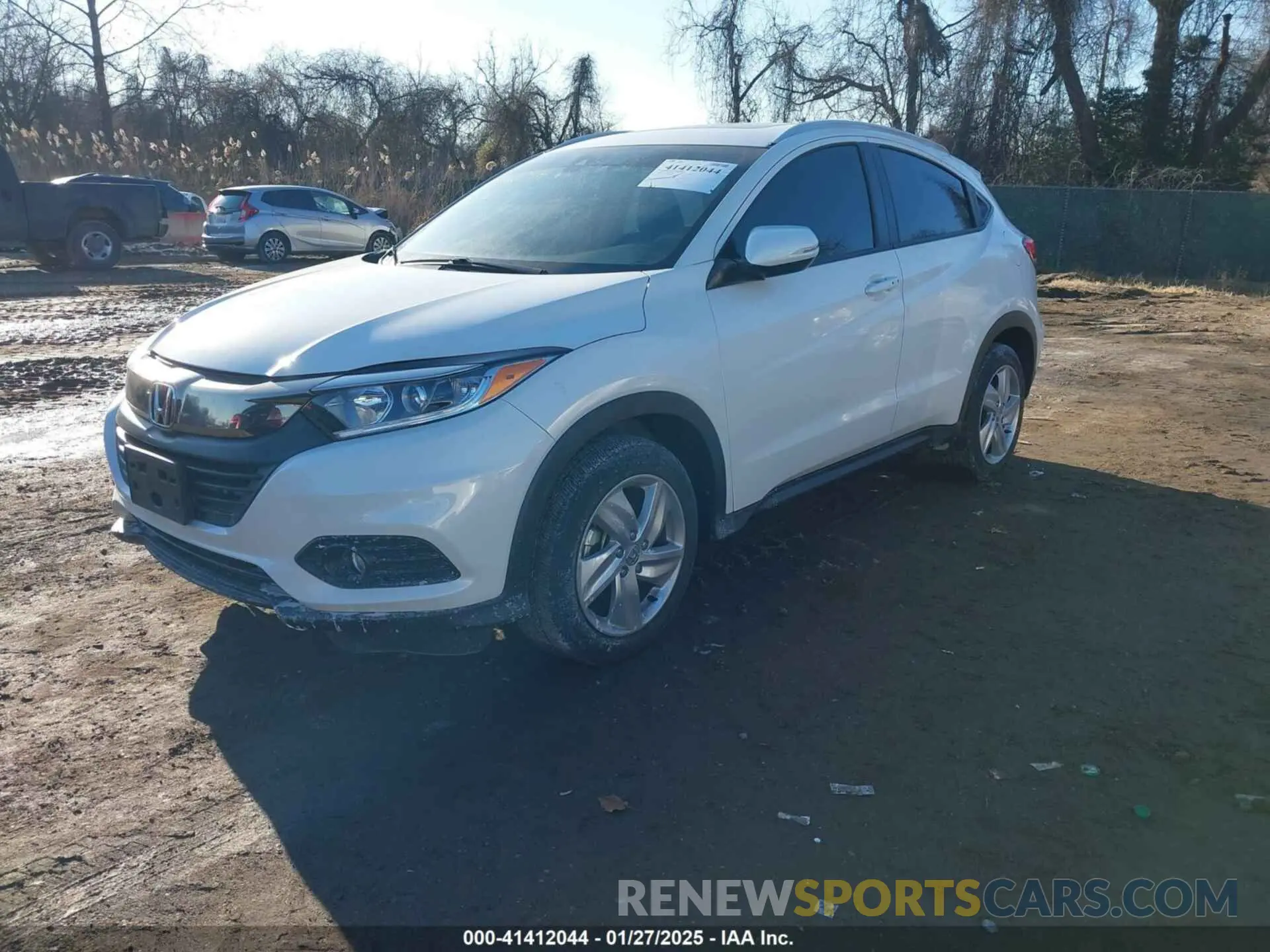 2 Photograph of a damaged car 3CZRU6H53KM732423 HONDA HR-V 2019