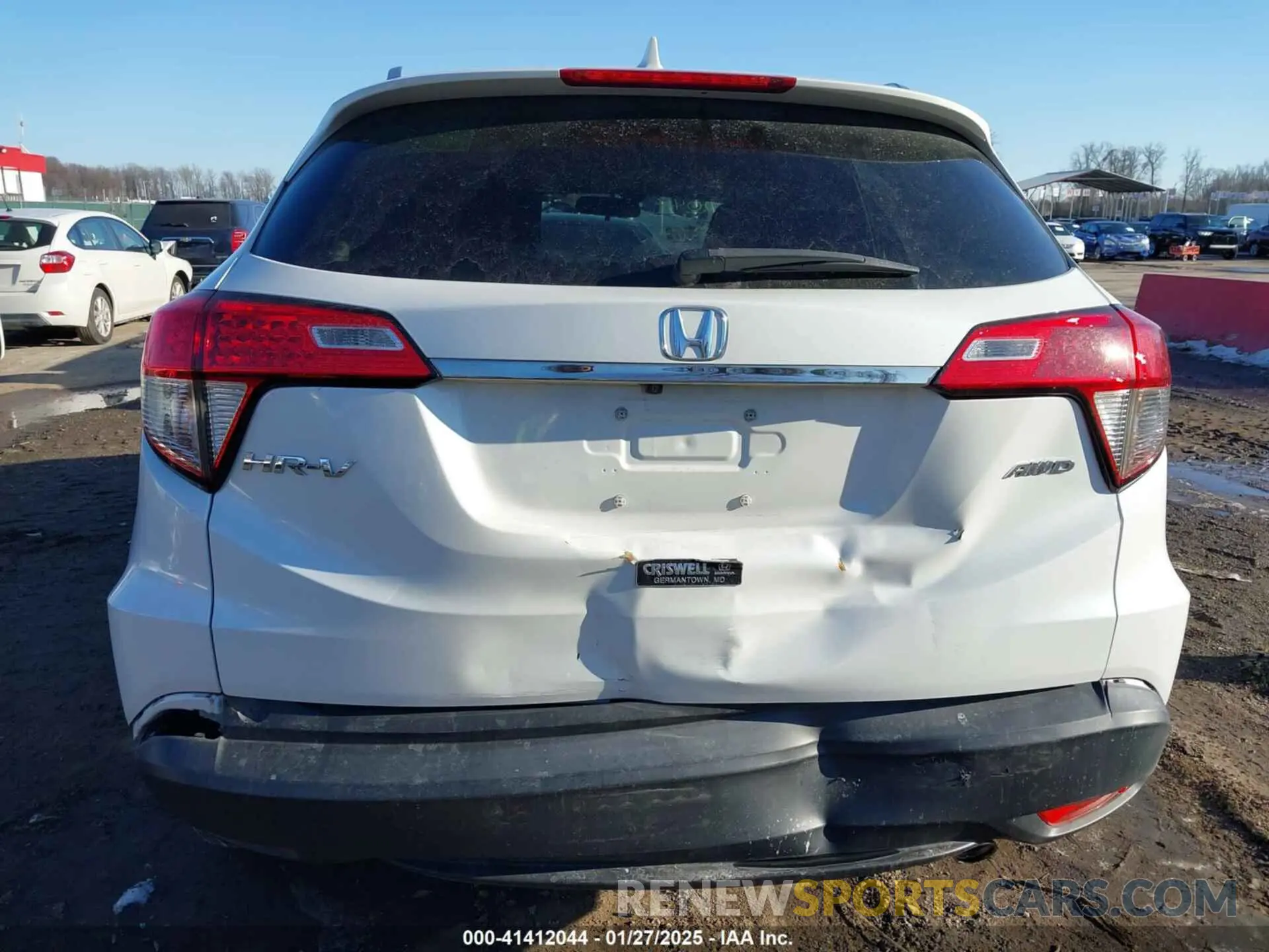 6 Photograph of a damaged car 3CZRU6H53KM732423 HONDA HR-V 2019