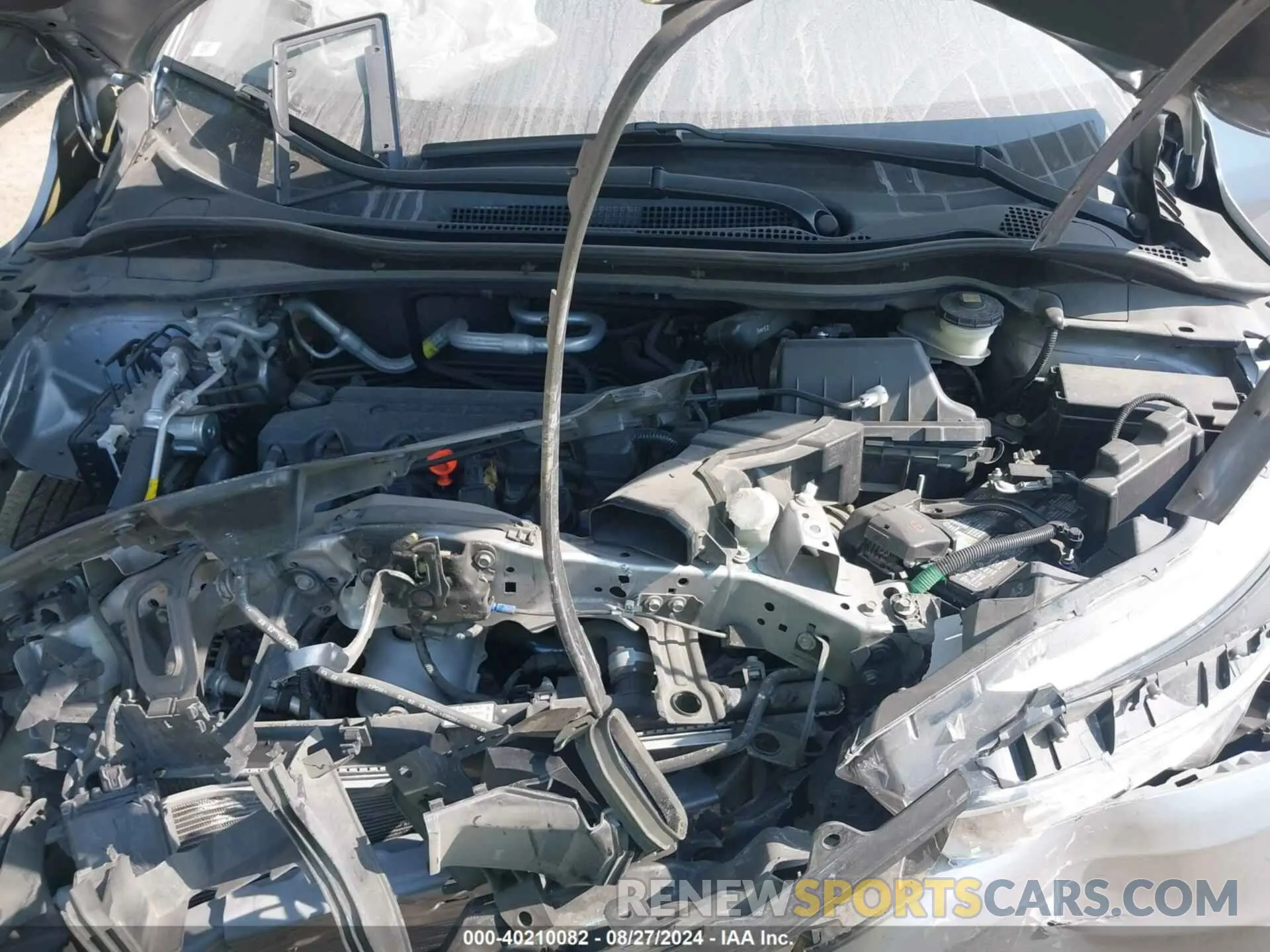 10 Photograph of a damaged car 3CZRU6H53KM735824 HONDA HR-V 2019