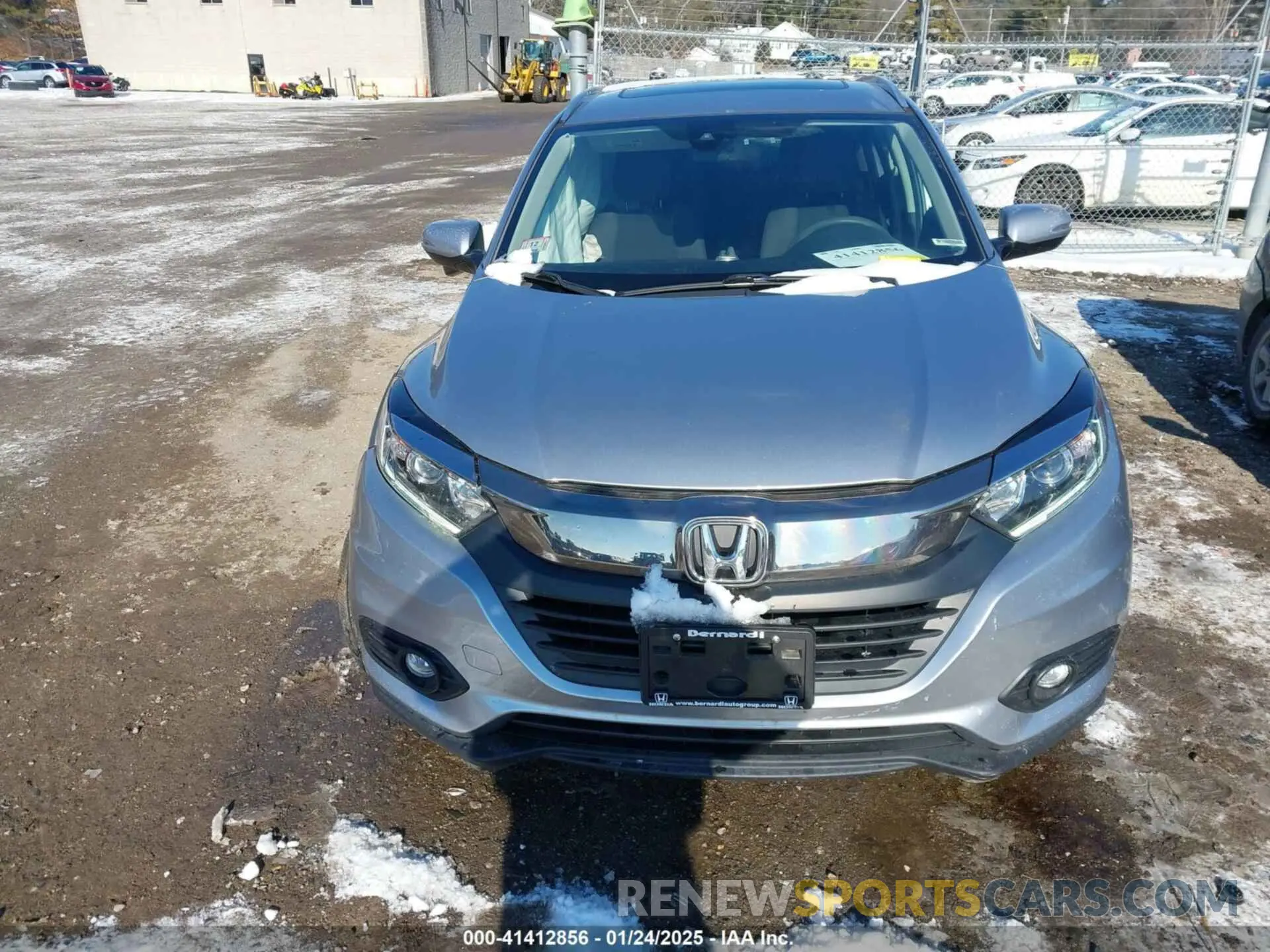12 Photograph of a damaged car 3CZRU6H54KM737274 HONDA HR-V 2019