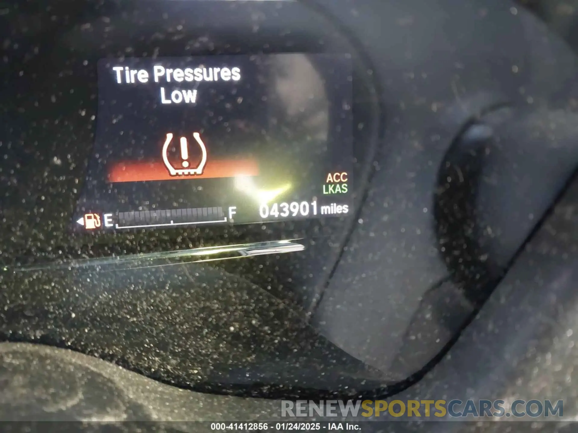 15 Photograph of a damaged car 3CZRU6H54KM737274 HONDA HR-V 2019