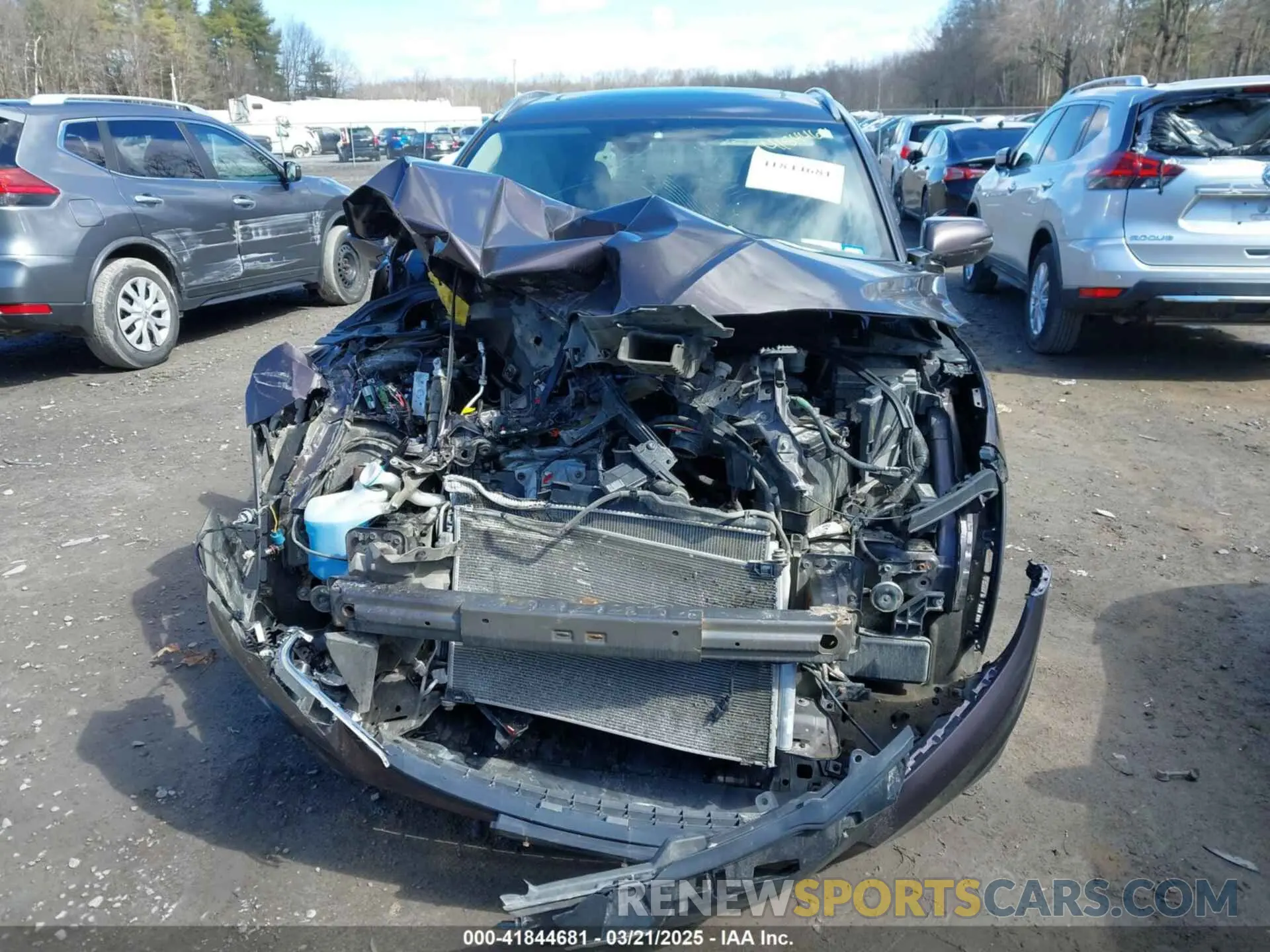 11 Photograph of a damaged car 3CZRU6H55KM721410 HONDA HR-V 2019