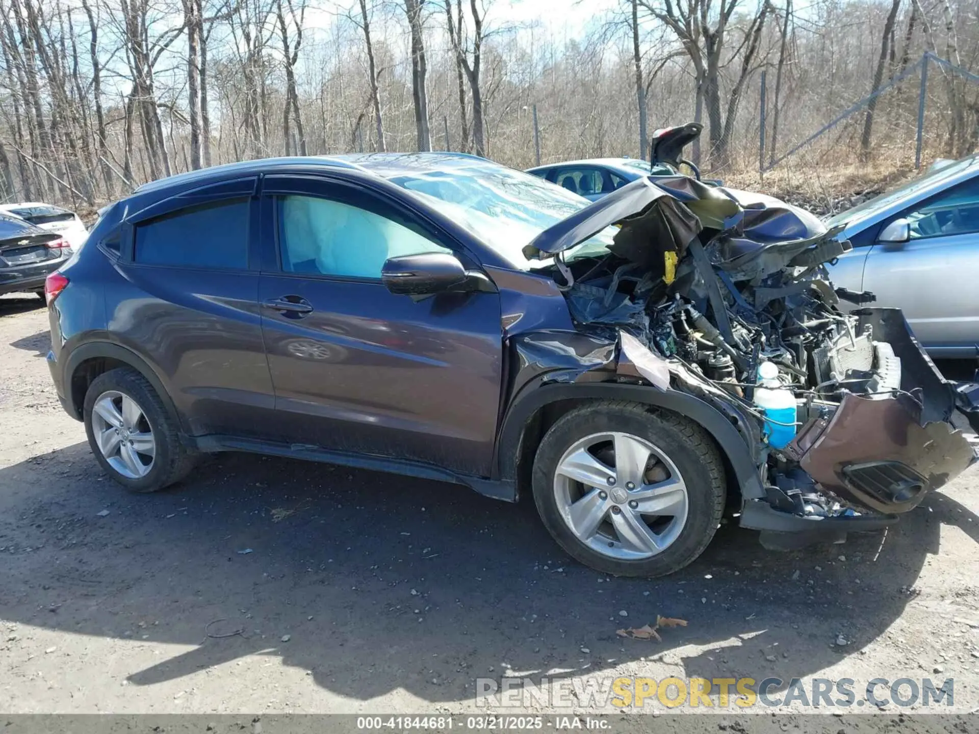 12 Photograph of a damaged car 3CZRU6H55KM721410 HONDA HR-V 2019