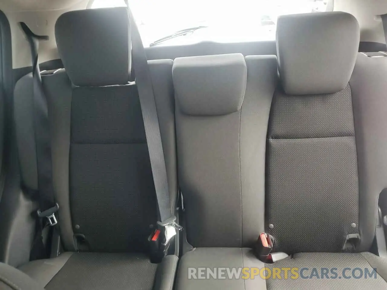 10 Photograph of a damaged car 3CZRU6H55KM731502 HONDA HR-V 2019