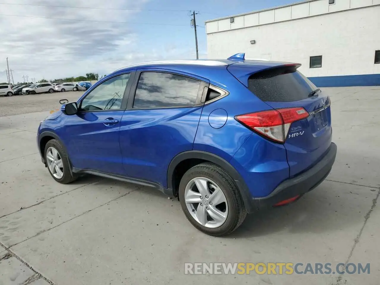 2 Photograph of a damaged car 3CZRU6H56KM709704 HONDA HR-V 2019