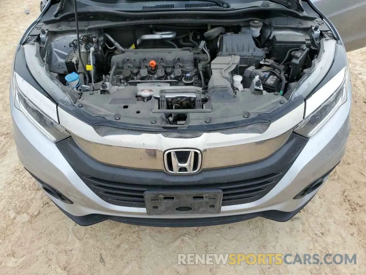 11 Photograph of a damaged car 3CZRU6H56KM718659 HONDA HR-V 2019