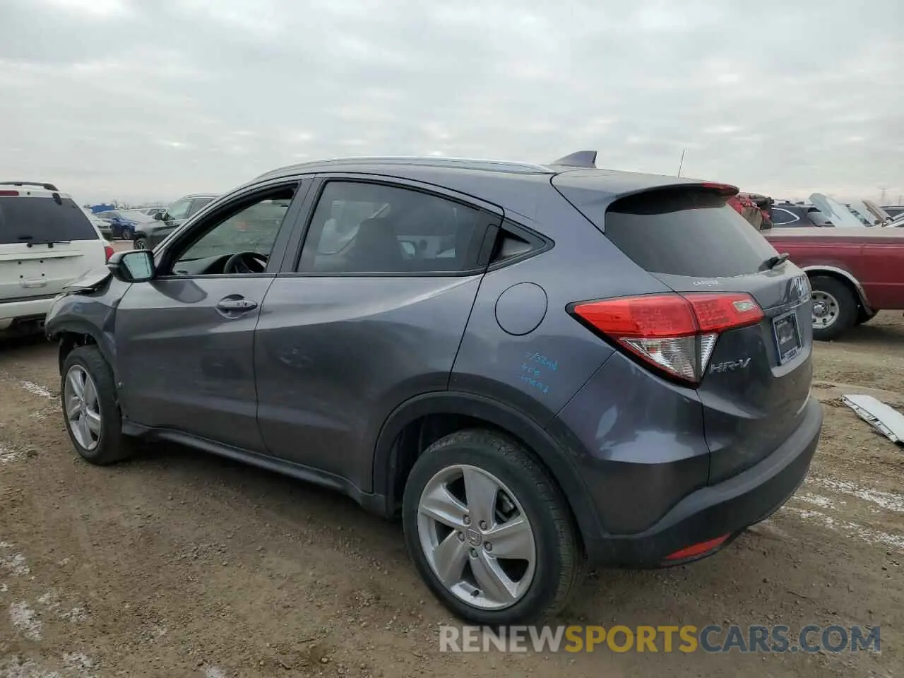 2 Photograph of a damaged car 3CZRU6H57KM709789 HONDA HR-V 2019